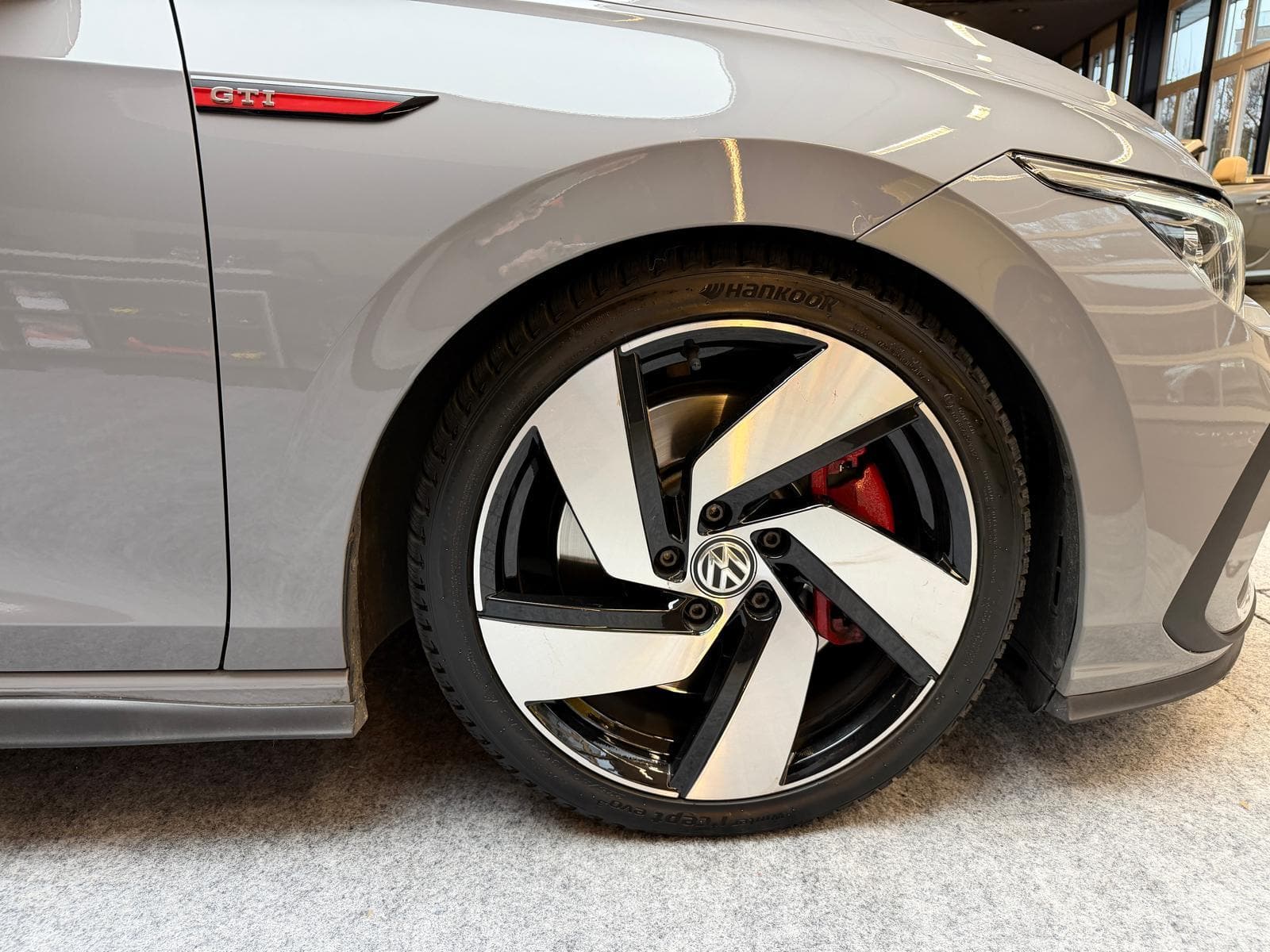 VW Golf VIII 2.0 TSI GTI DSG - Bild 9