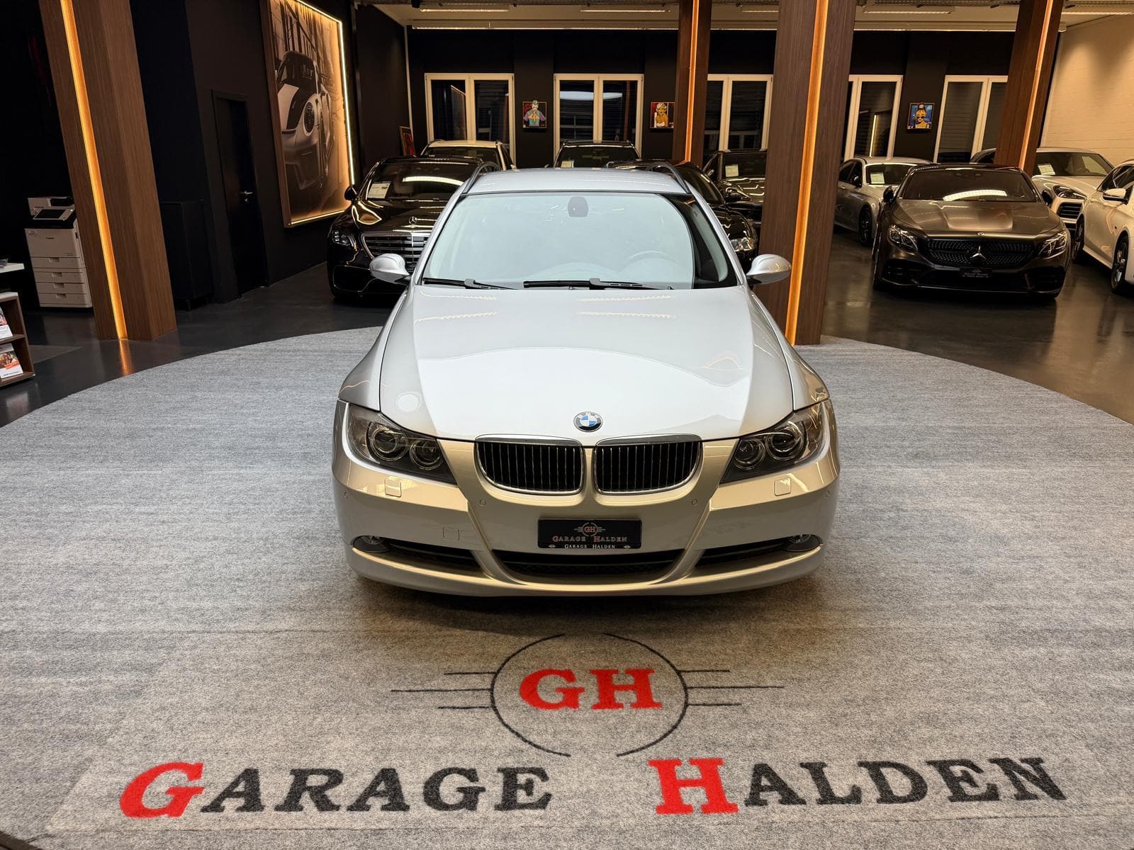BMW 325i Touring - Bild 3