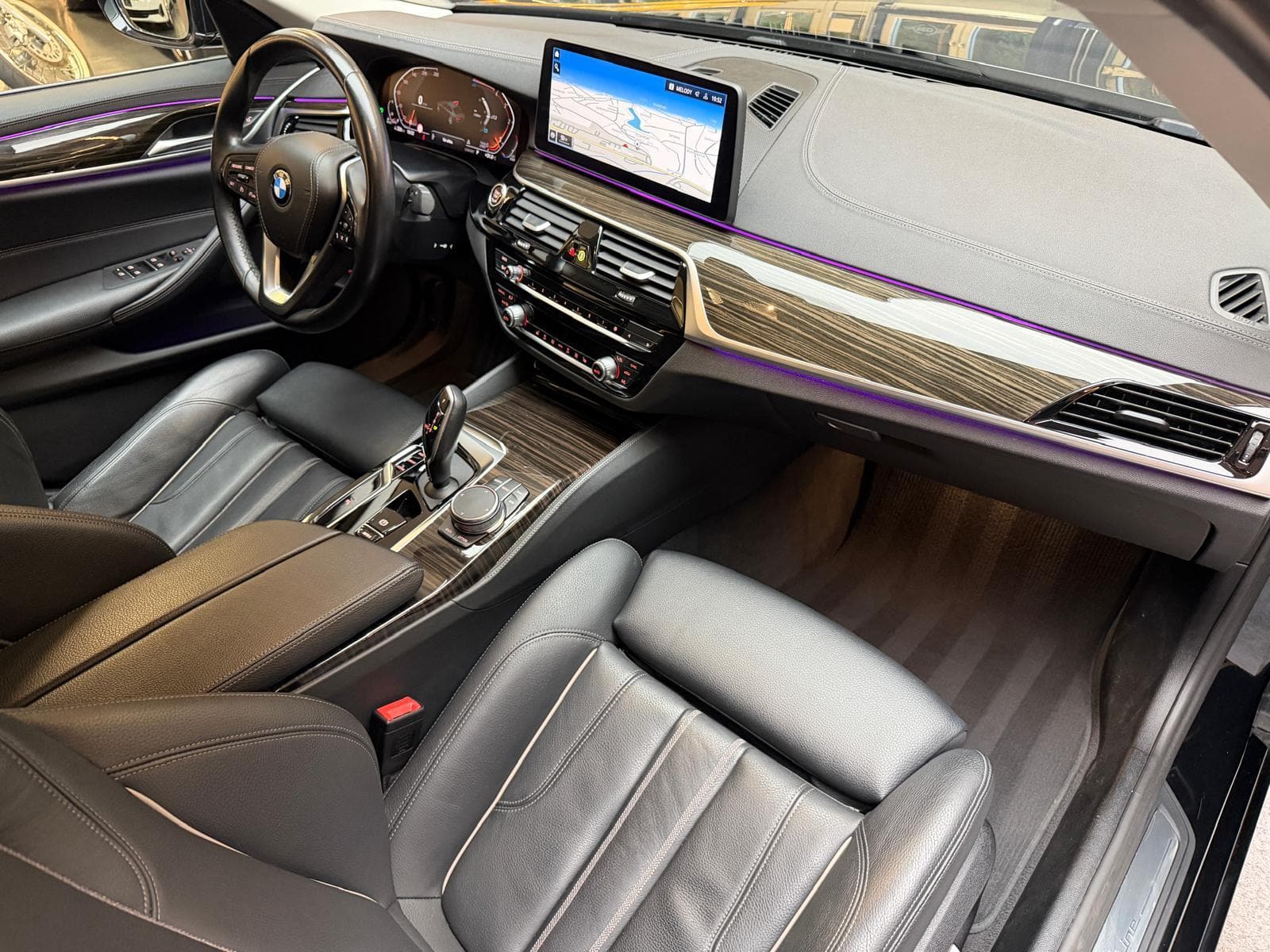 BMW 520d xDrive - Bild 16