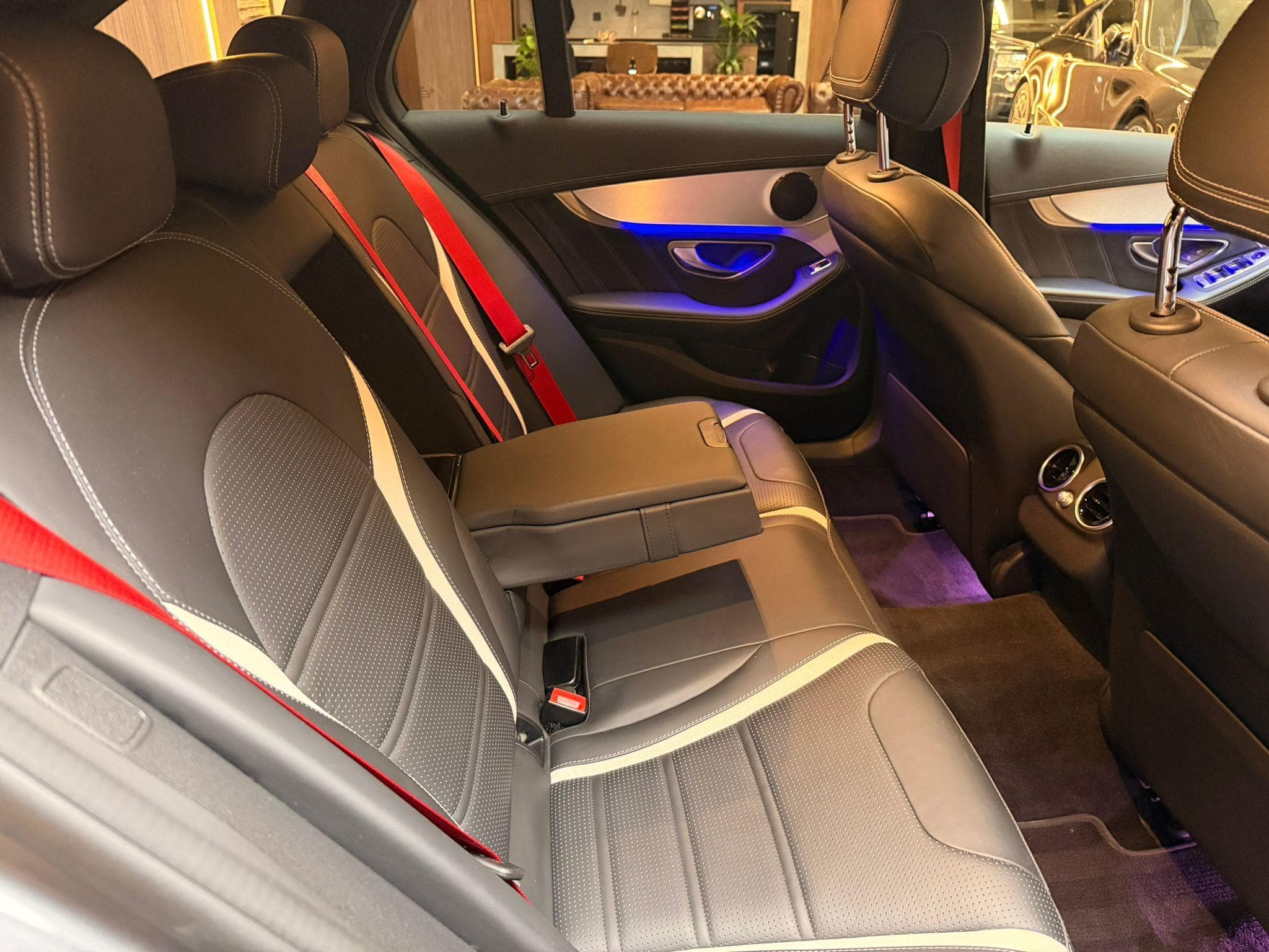 MERCEDES-BENZ C 63 S AMG Kombi - Bild 18