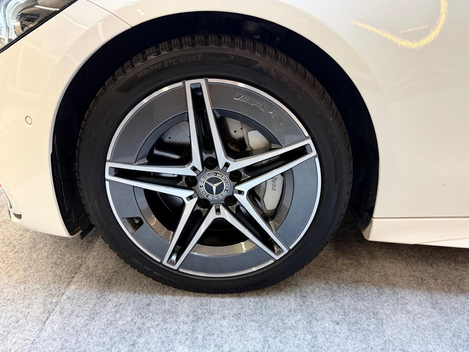 MERCEDES-BENZ C 200 AMG Line - Bild 10