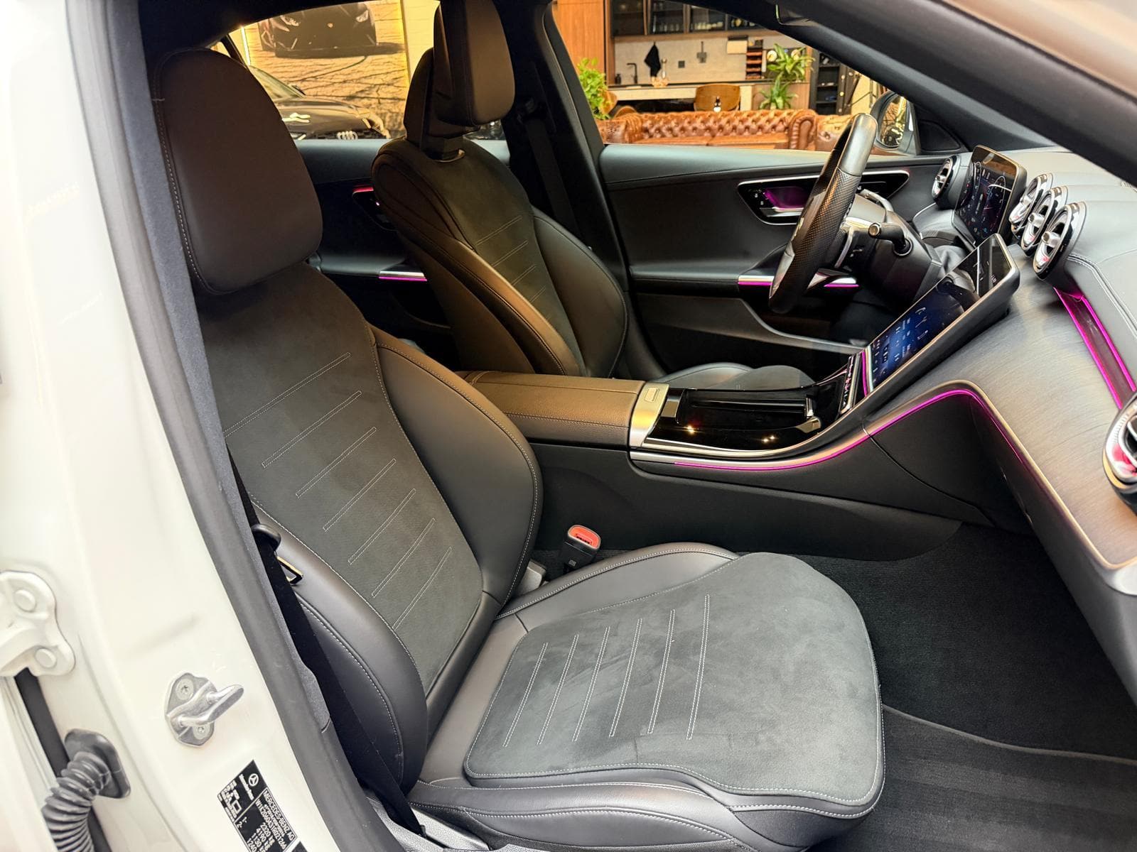 MERCEDES-BENZ C 200 AMG Line - Bild 17