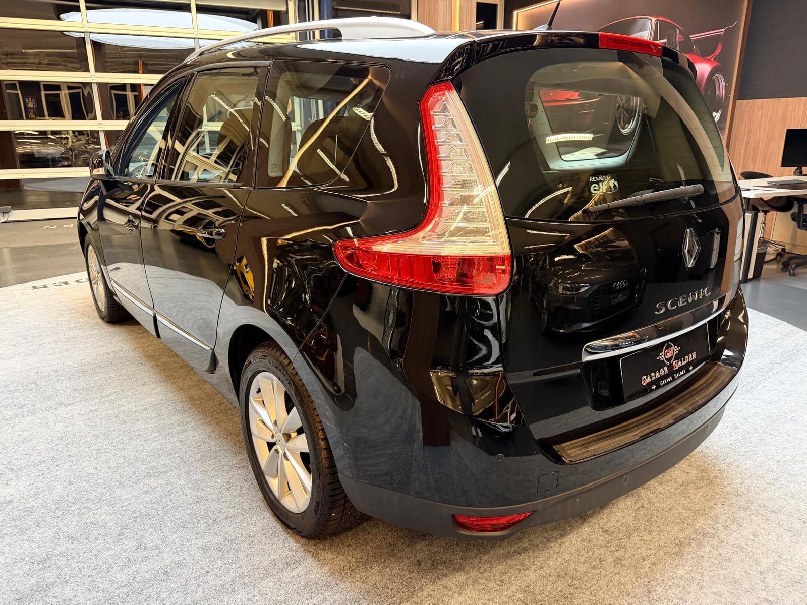 RENAULT Grand Scénic 2.0 dCi 150 Privilège 7P - Bild 5