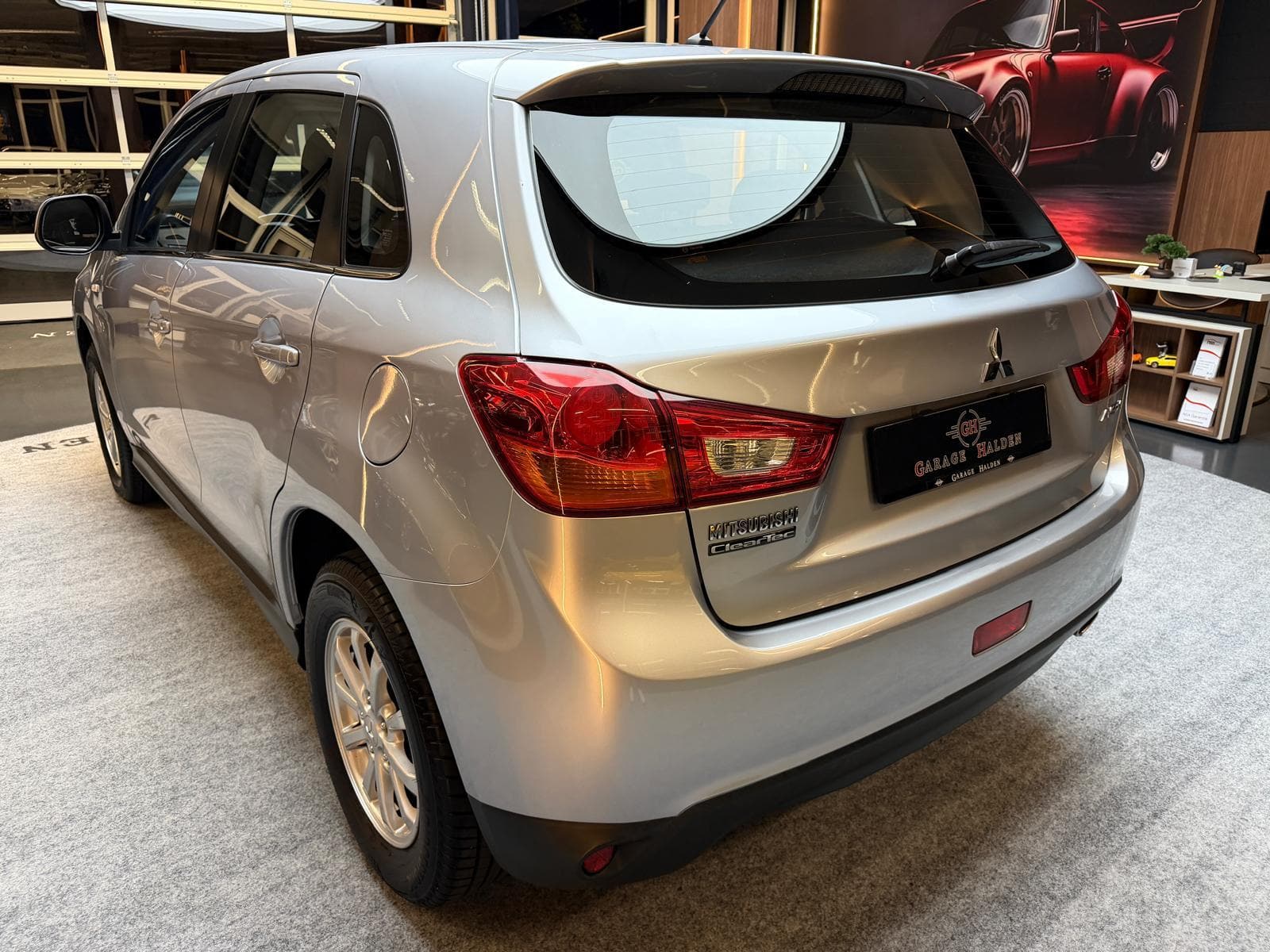 MITSUBISHI ASX 1.6 MIVEC Inform - Bild 6