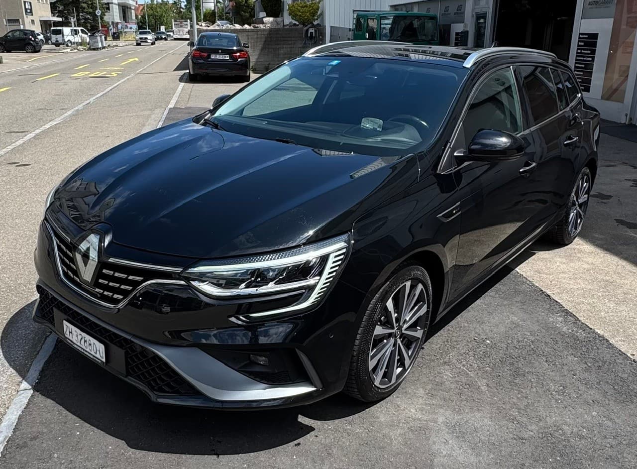 RENAULT Mégane Grandtour 1.3 16V R.S. Line EDC