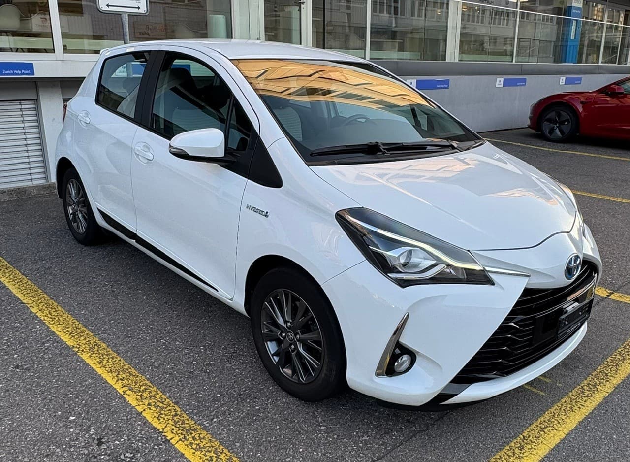 TOYOTA Yaris 1.5 VVT-i Hybrid Style e-CVT - Bild 3