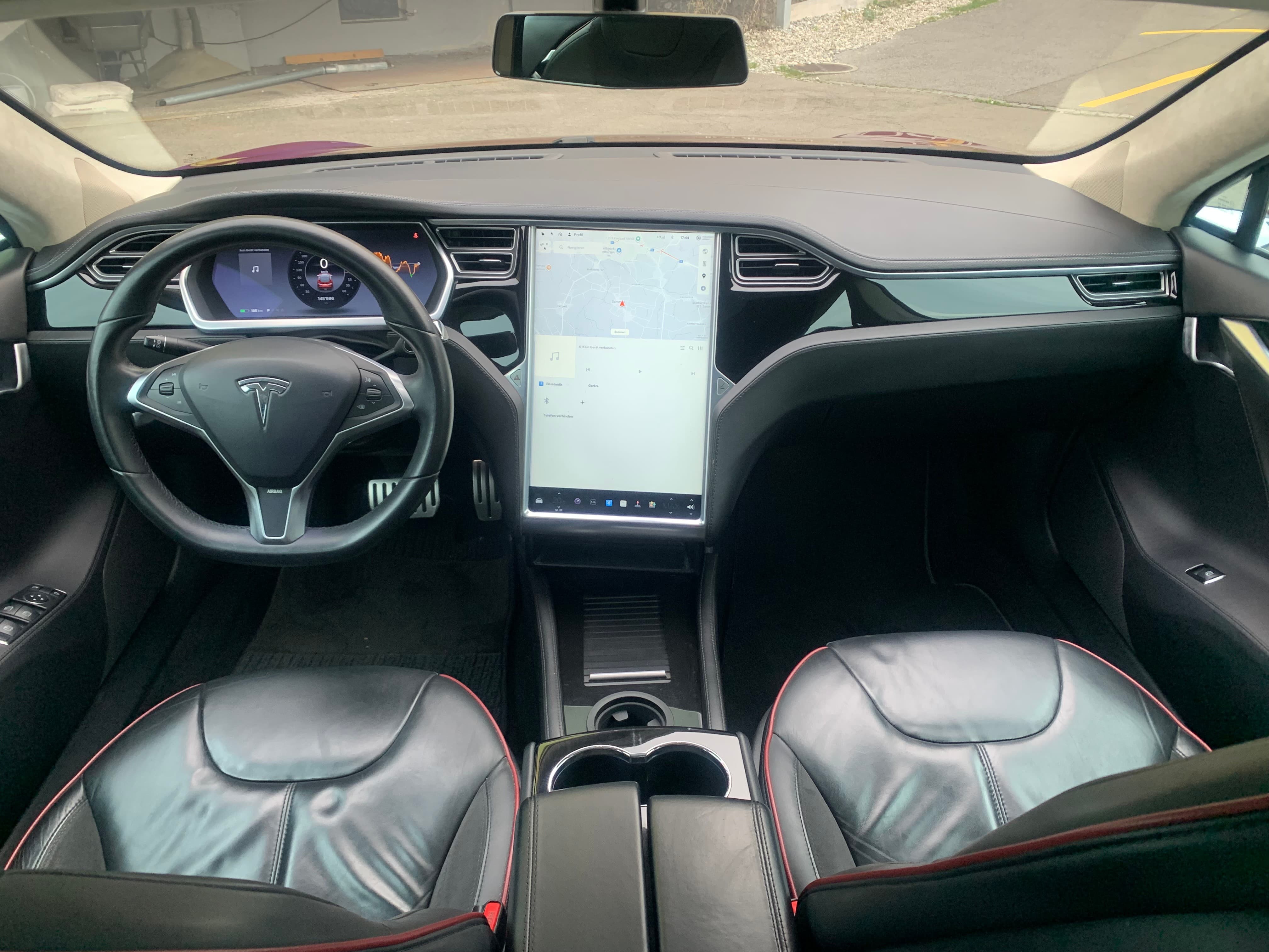 TESLA Model S 85 Signature Performance 85 - Bild 15