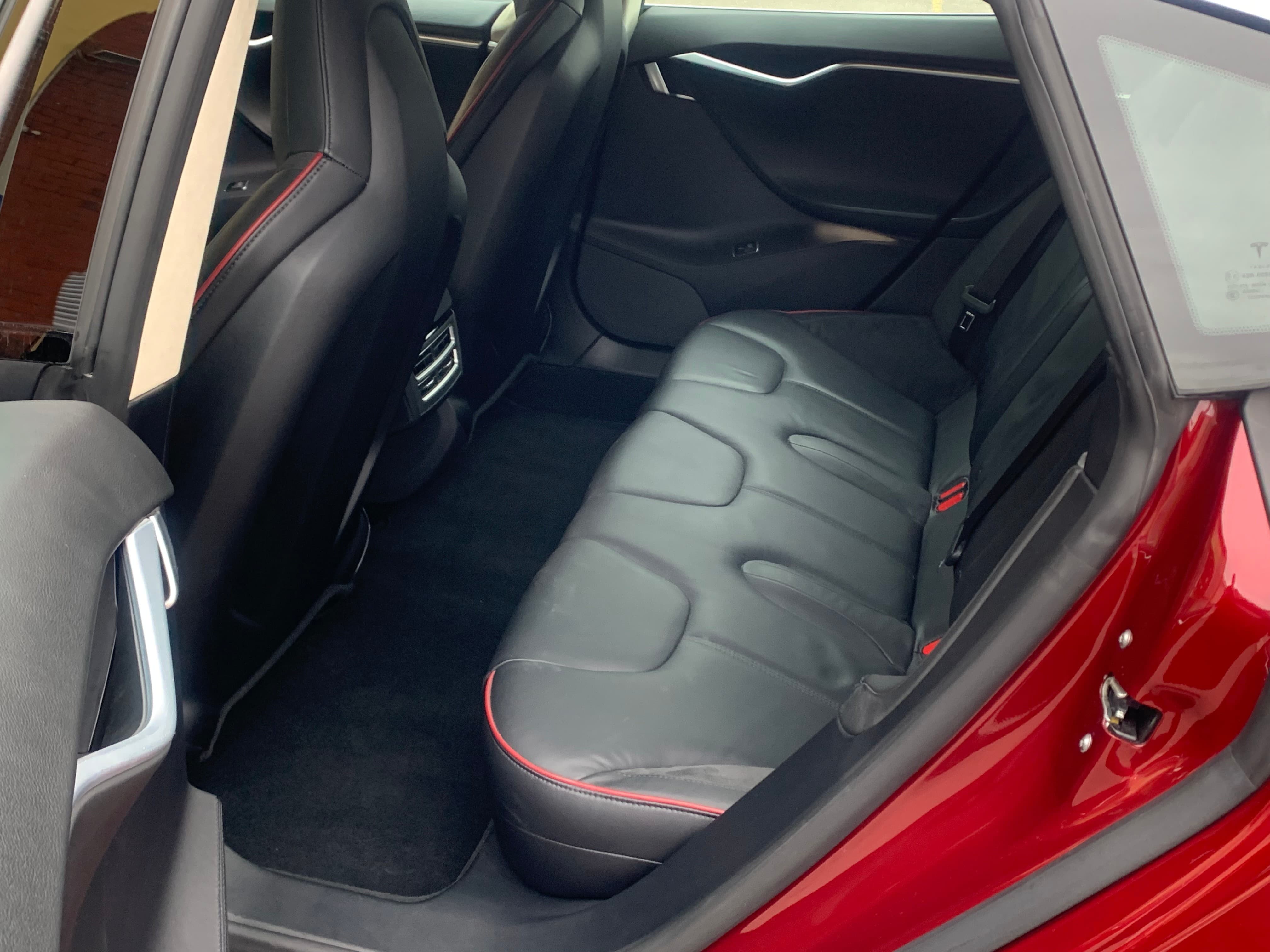 TESLA Model S 85 Signature Performance 85 - Bild 11