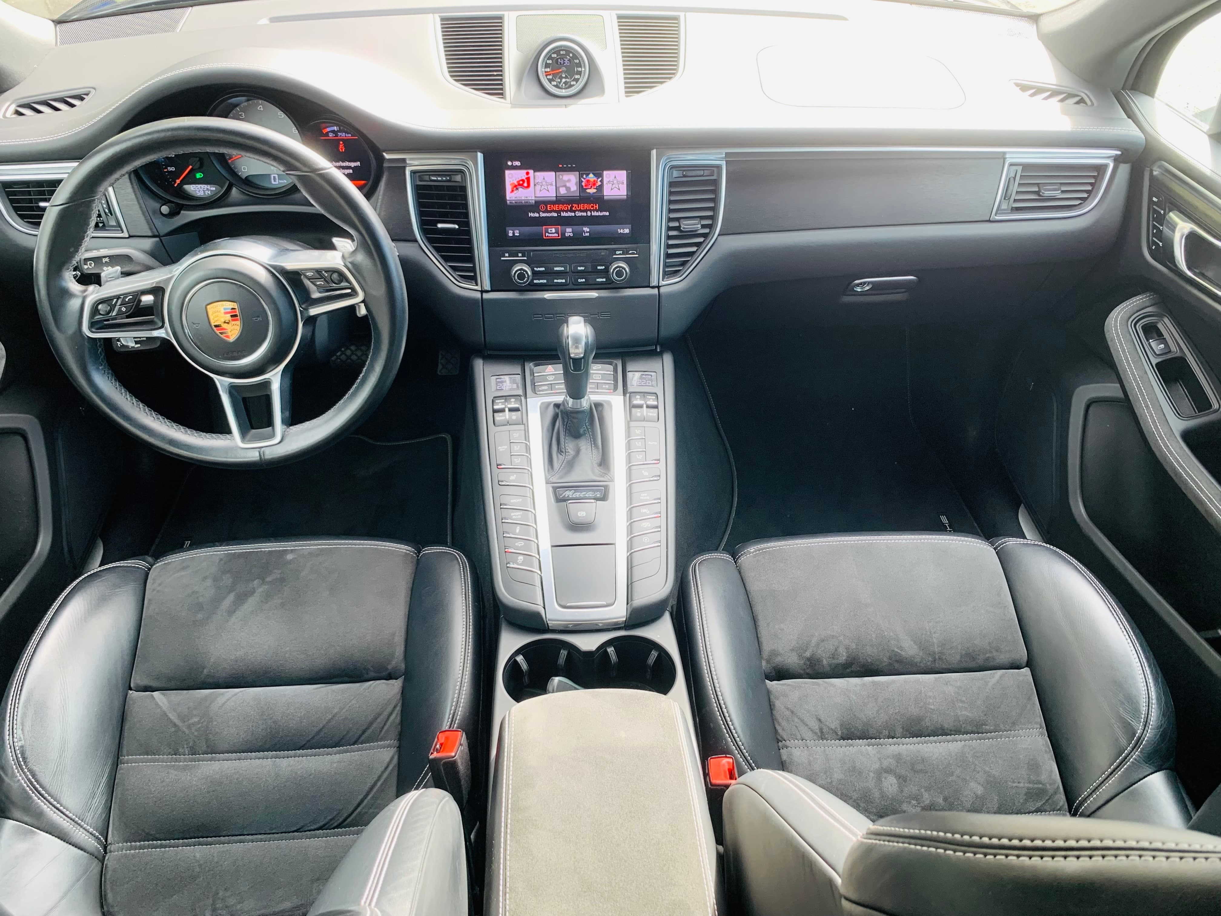 PORSCHE Macan GTS PDK - Bild 16