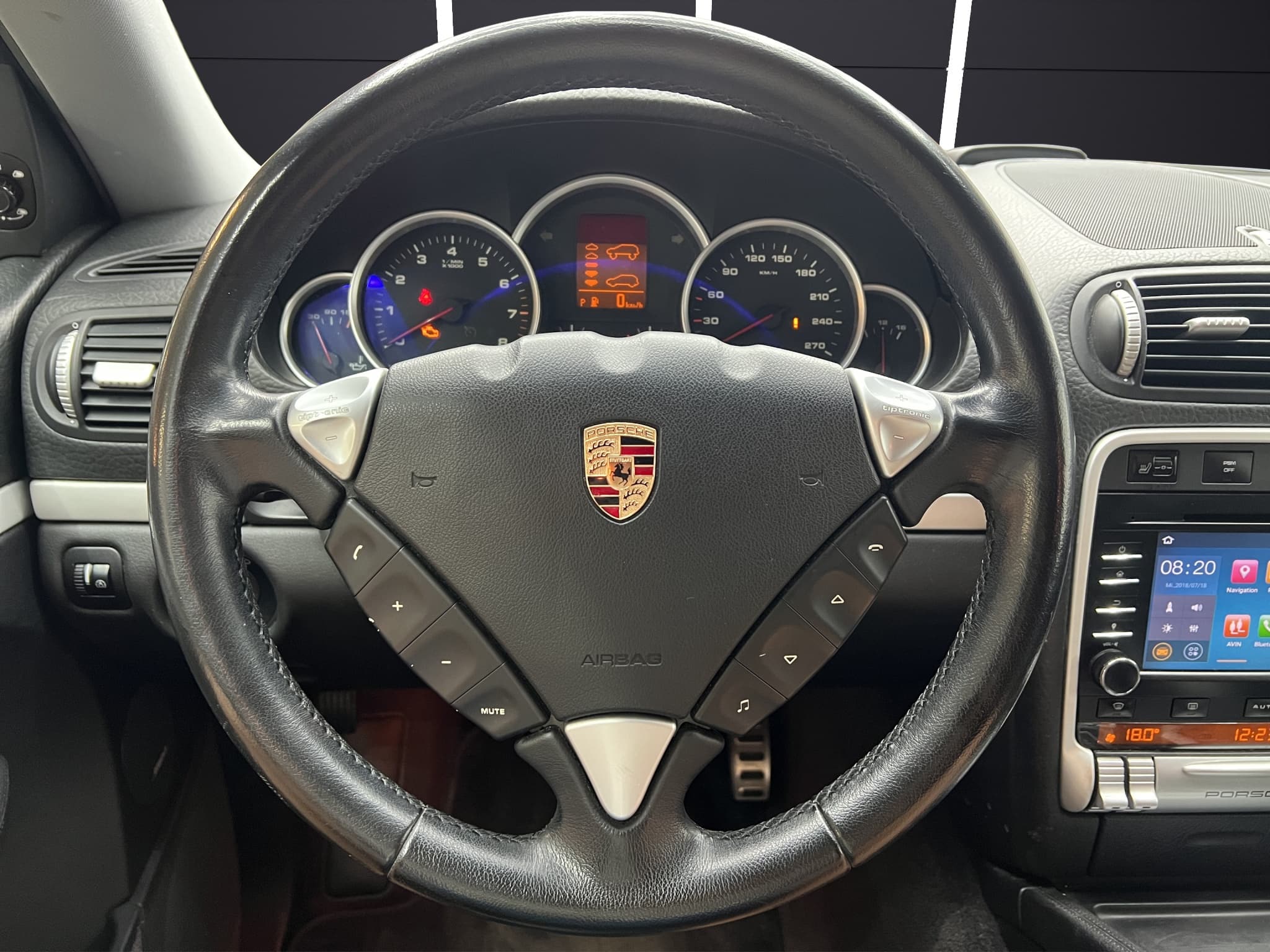 PORSCHE Cayenne S - Bild 9
