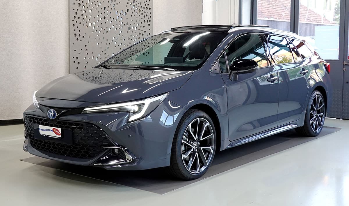 TOYOTA Corolla Touring Sports 2.0 HSD Premium e-CVT, VOLLEDER
