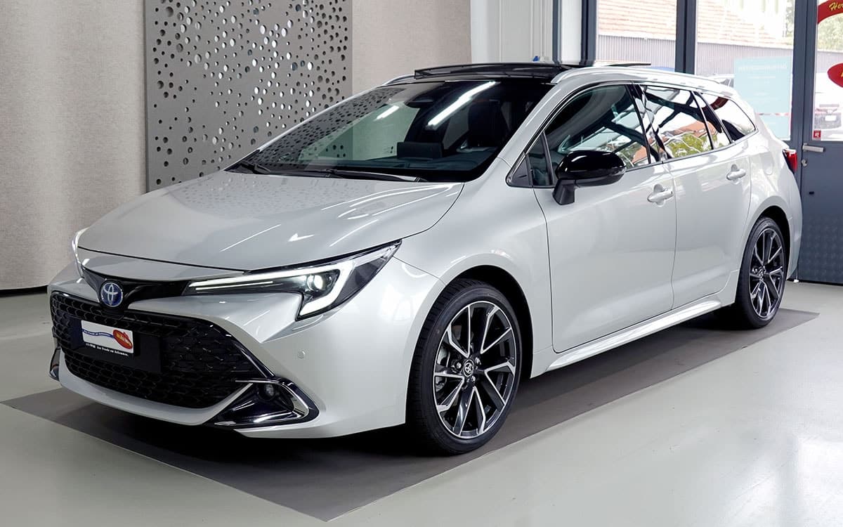 TOYOTA Corolla Touring Sports 2.0 HSD Premium e-CVT, VOLLEDER