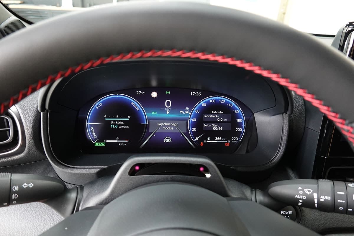 TOYOTA Yaris 1.5 GR Sport e-CVT - Bild 13