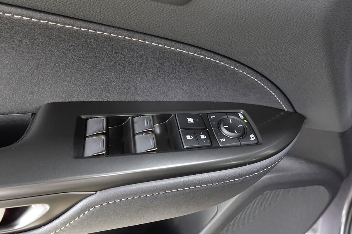 LEXUS NX 450h+ E-FOUR Excellence Panoramaglasdach - Bild 16