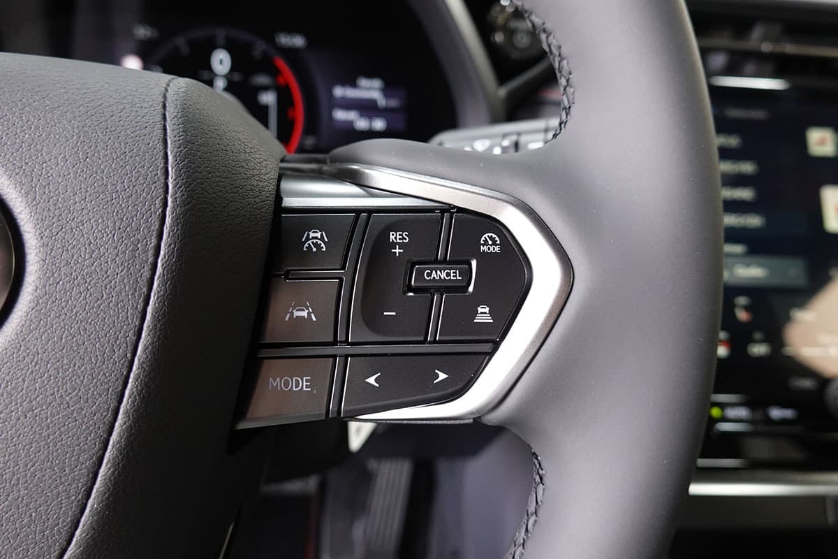 LEXUS LBX FWD Emotion CVT - Bild 18
