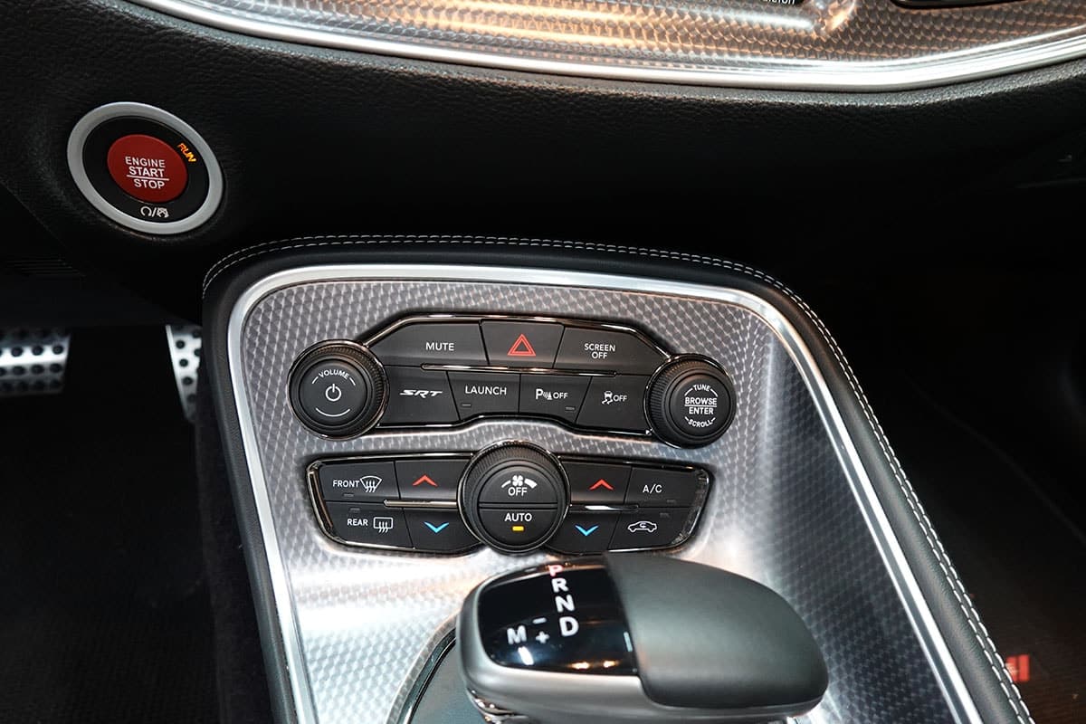 DODGE 6.2 V8 SC HEMI SRT Hellcat - Bild 14