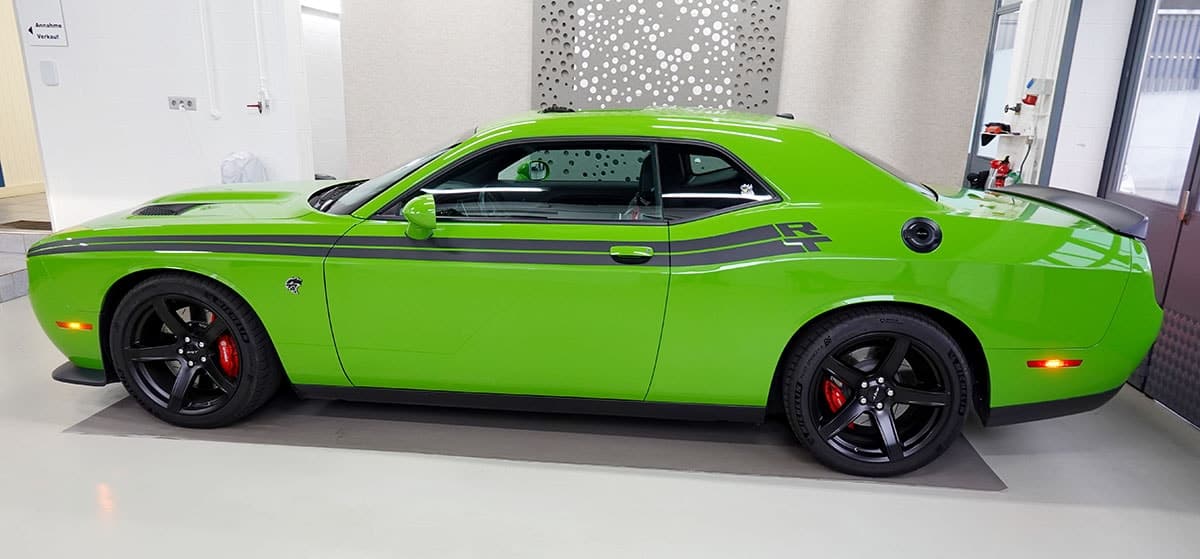 DODGE 6.2 V8 SC HEMI SRT Hellcat - Bild 2
