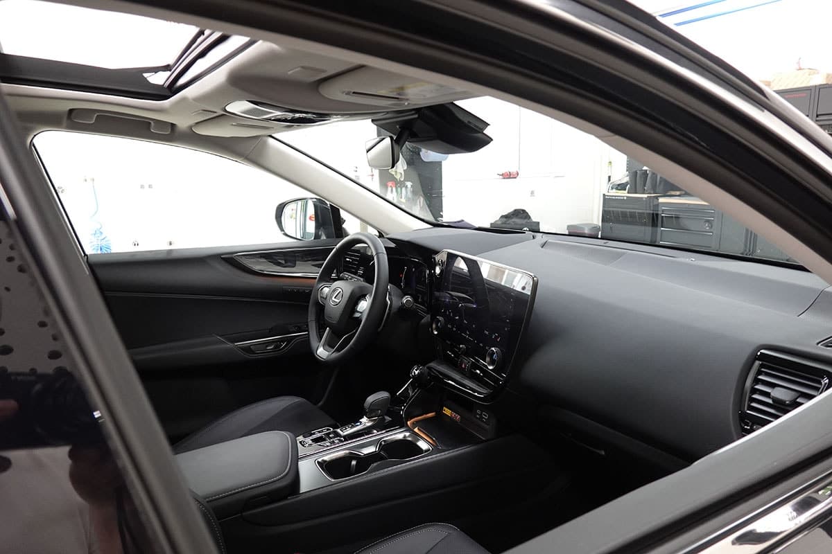 LEXUS NX 450h+ E-FOUR Comfort Pack Interieur, Panorama - Bild 6