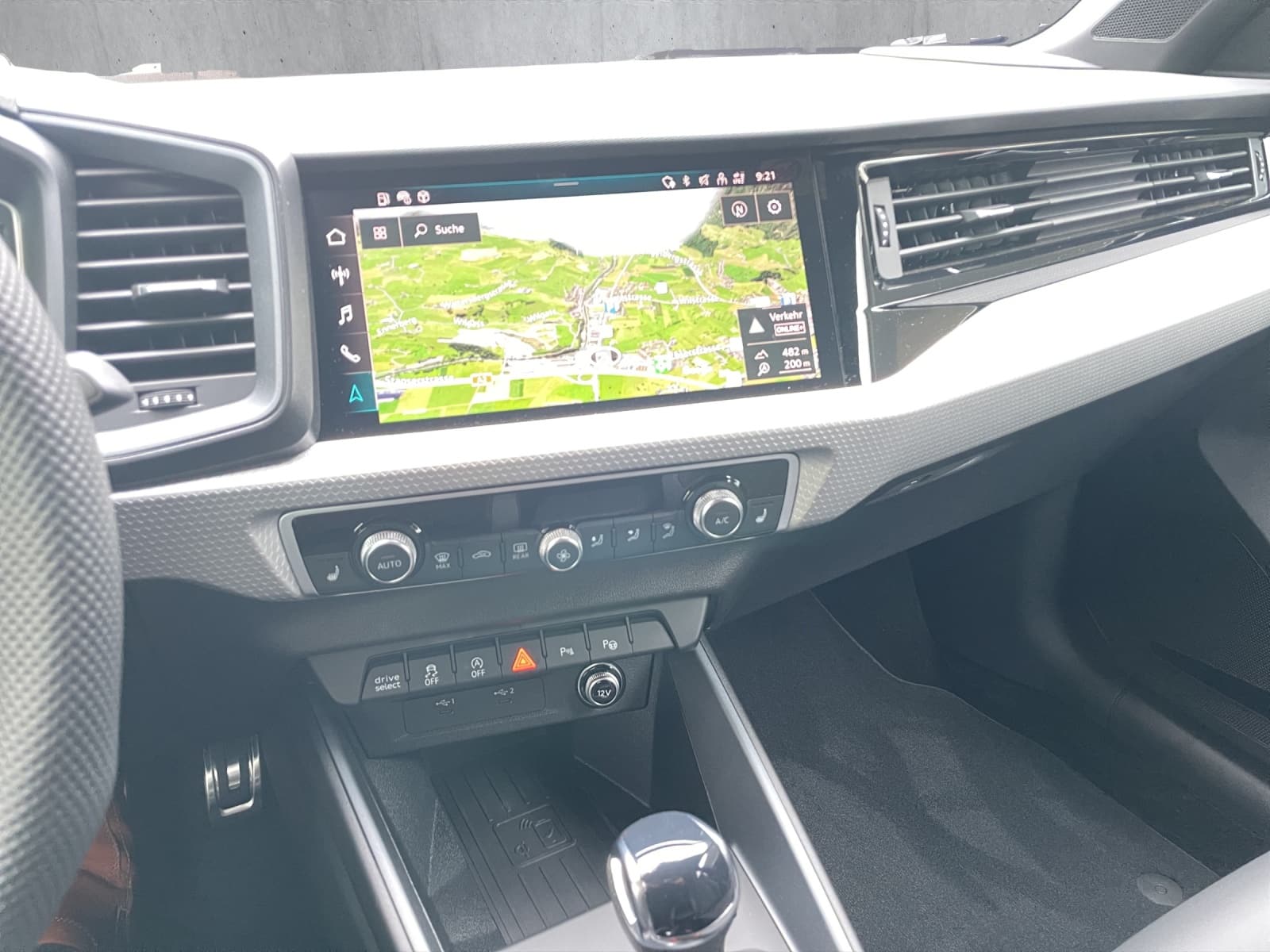 AUDI A1 Sportback 30 TFSI S Line Attraction S-tronic - Bild 16