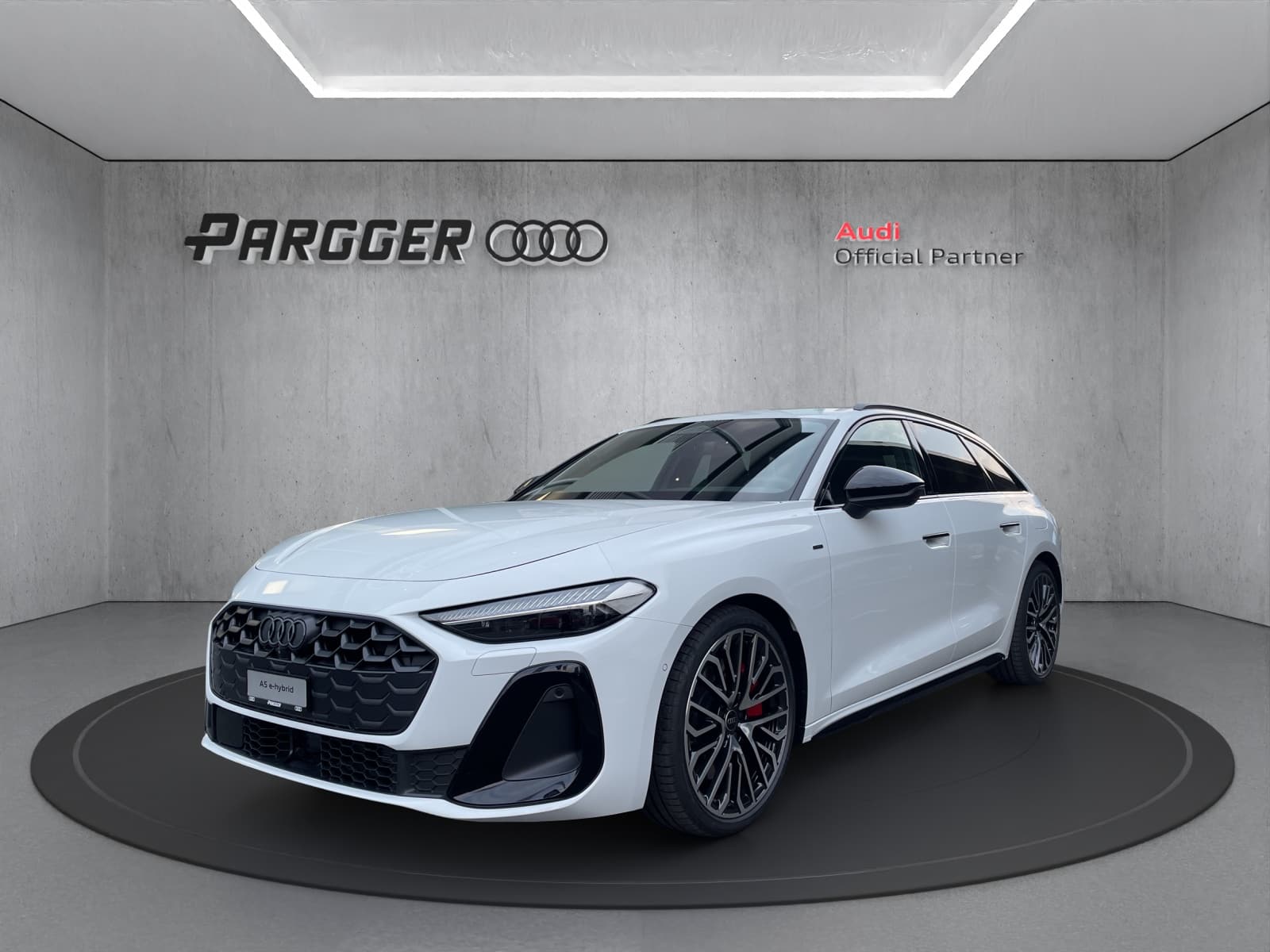 AUDI A5 Avant e-hybrid quattro 270 kW S tronic - Bild 1