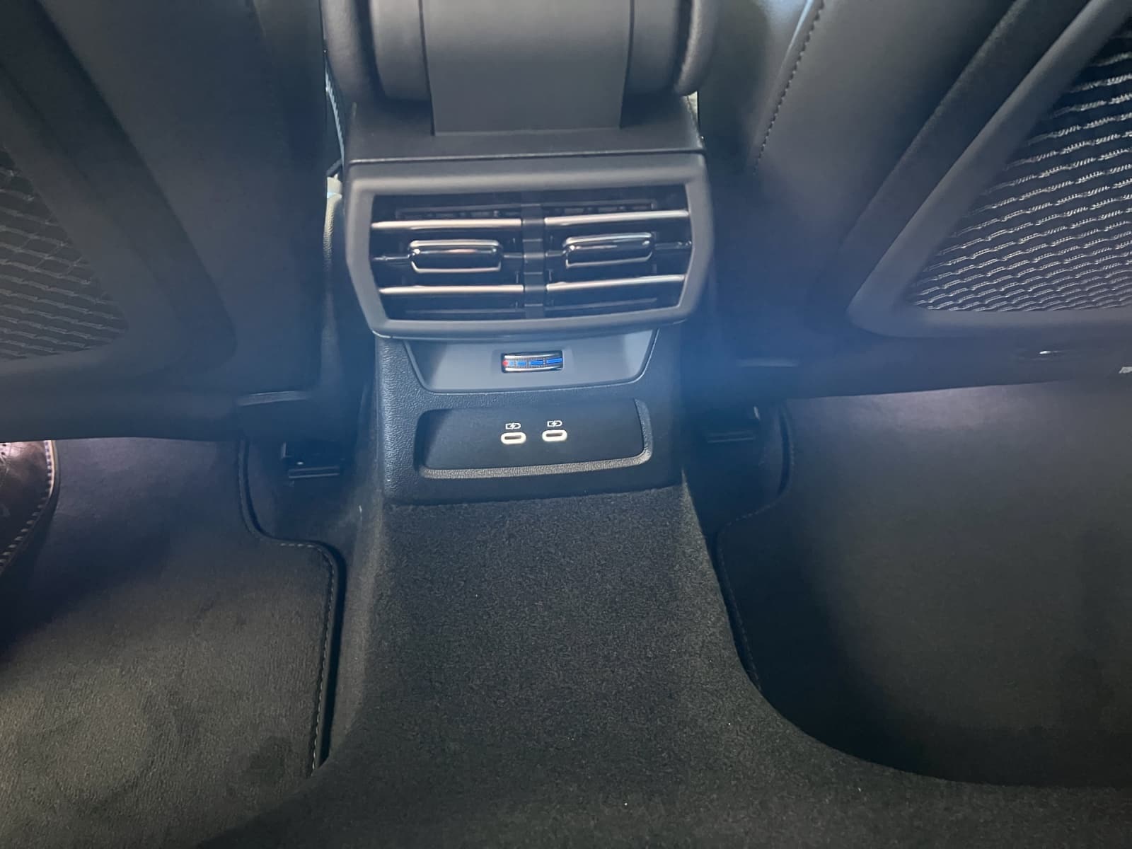 AUDI A3 Sportback TFSI 110 kW S line Attraction S tronic - Bild 13