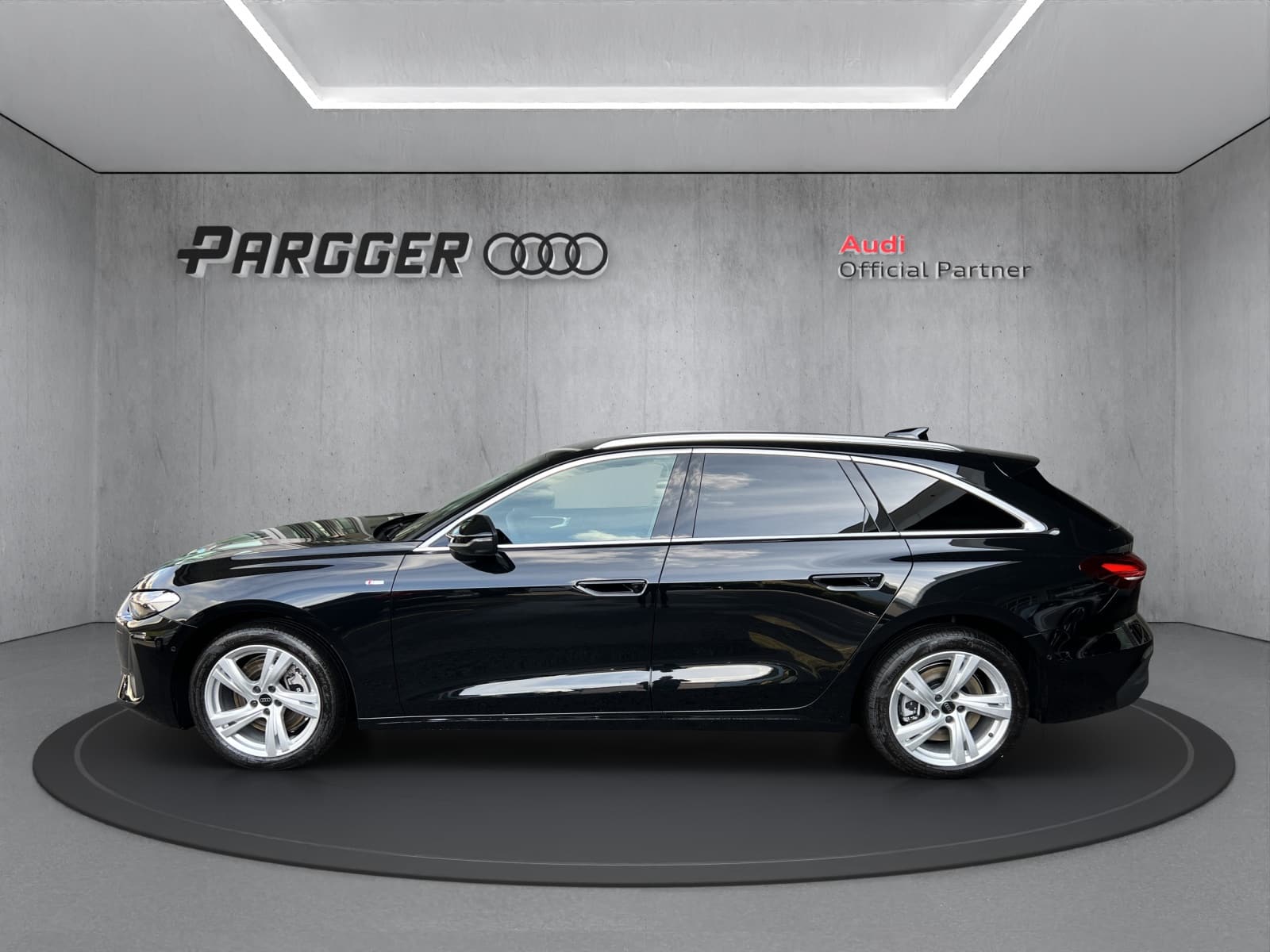 AUDI A5 Avant TDI quattro 150 kW Attraction S tronic - Bild 3