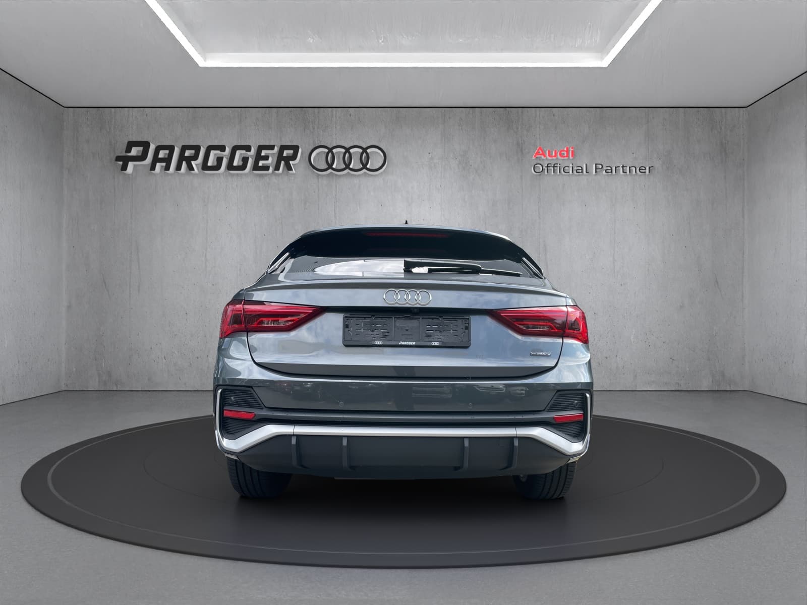 AUDI Q3 Sportback 40 TDI S line Attraction quattro S-tronic - Bild 4