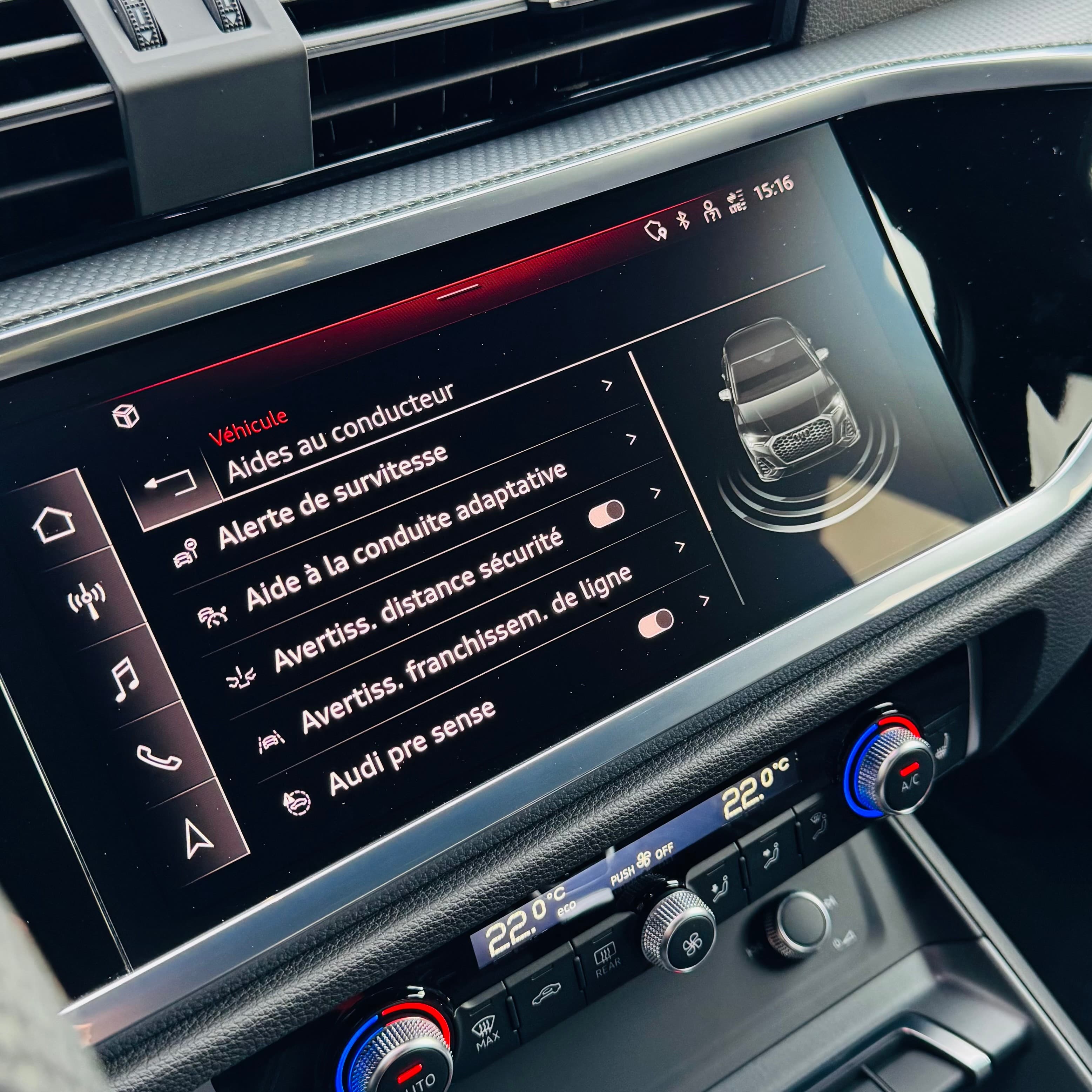 AUDI Q3 35 TFSI S line Attraction S-tronic - Bild 15