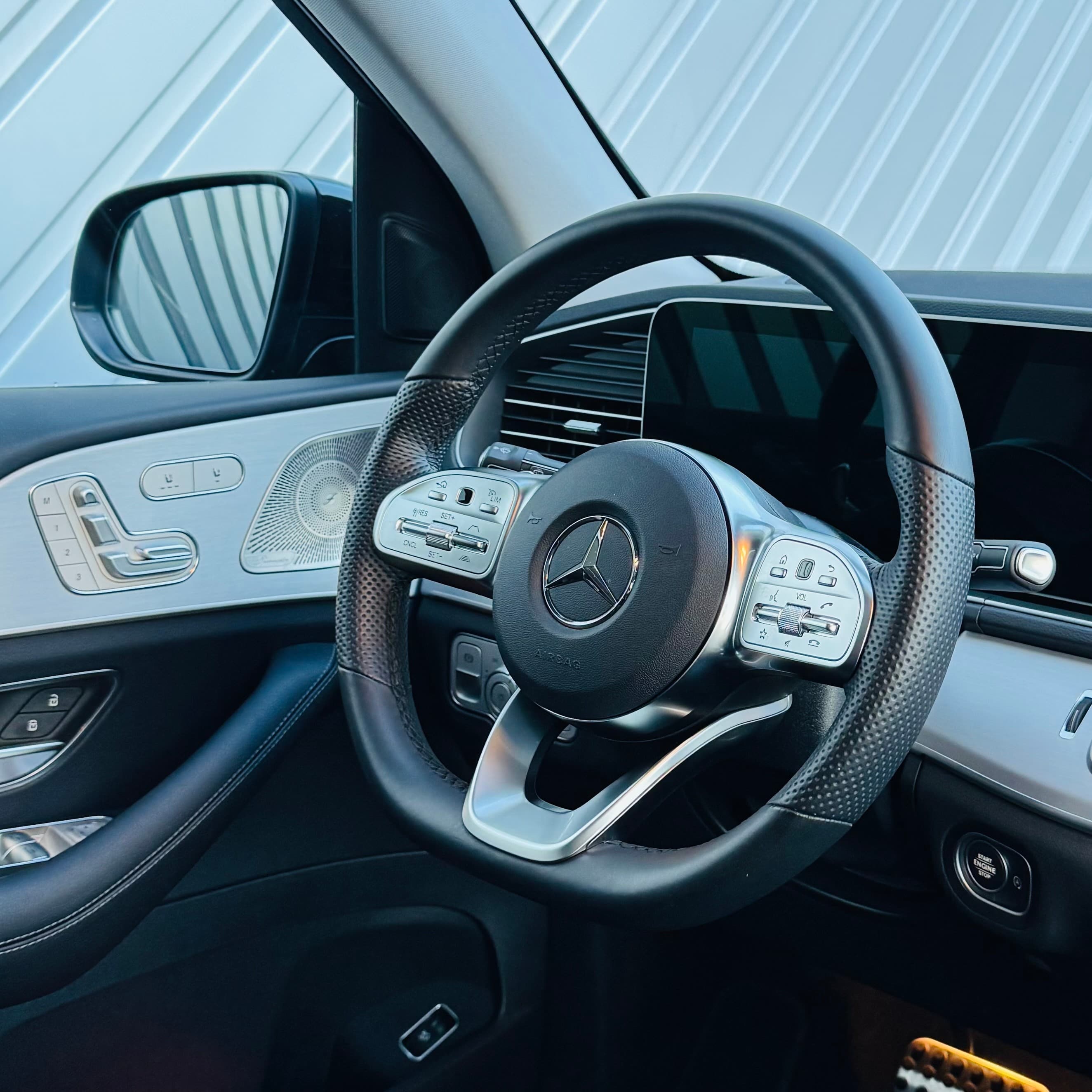 MERCEDES-BENZ GLE 400 d 4Matic AMG Line 9G-Tronic - Bild 16
