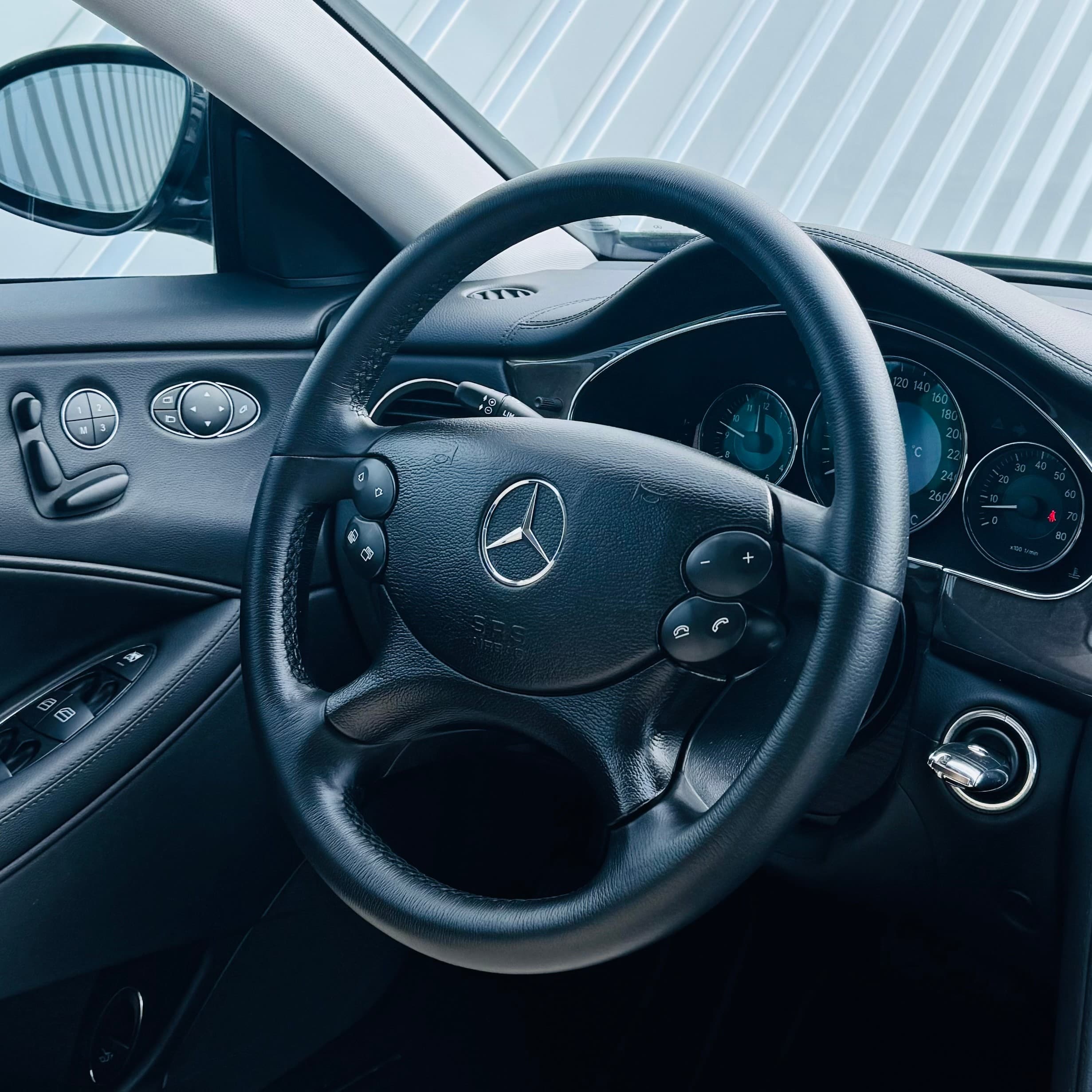 MERCEDES-BENZ CLS 350 CGI 7G-Tronic DESIGNO - Bild 19