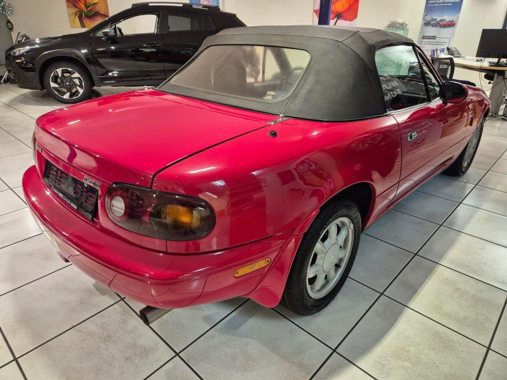 MAZDA MX-5 1.6i - Bild 4