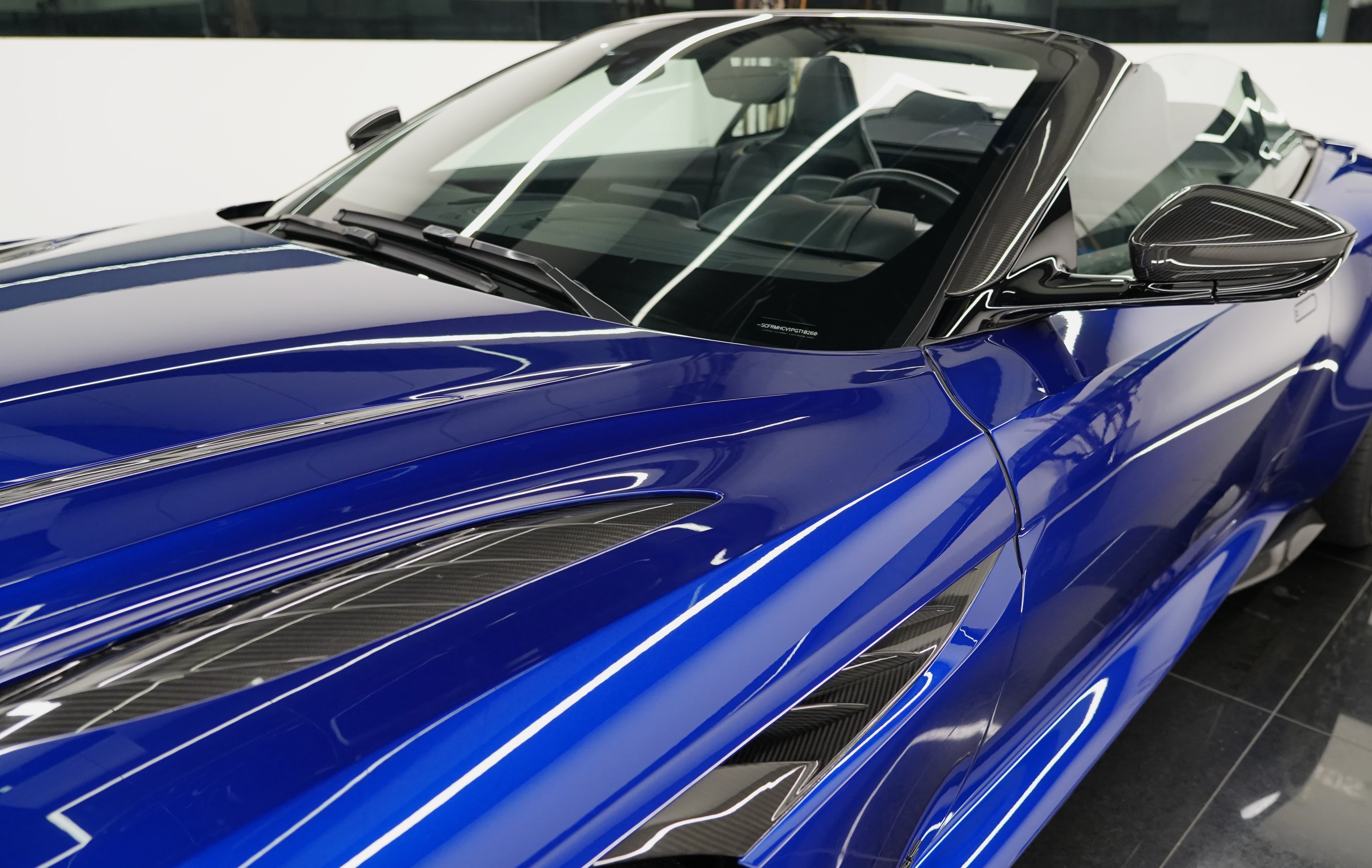 ASTON MARTIN DBS 770 Volante - Bild 7