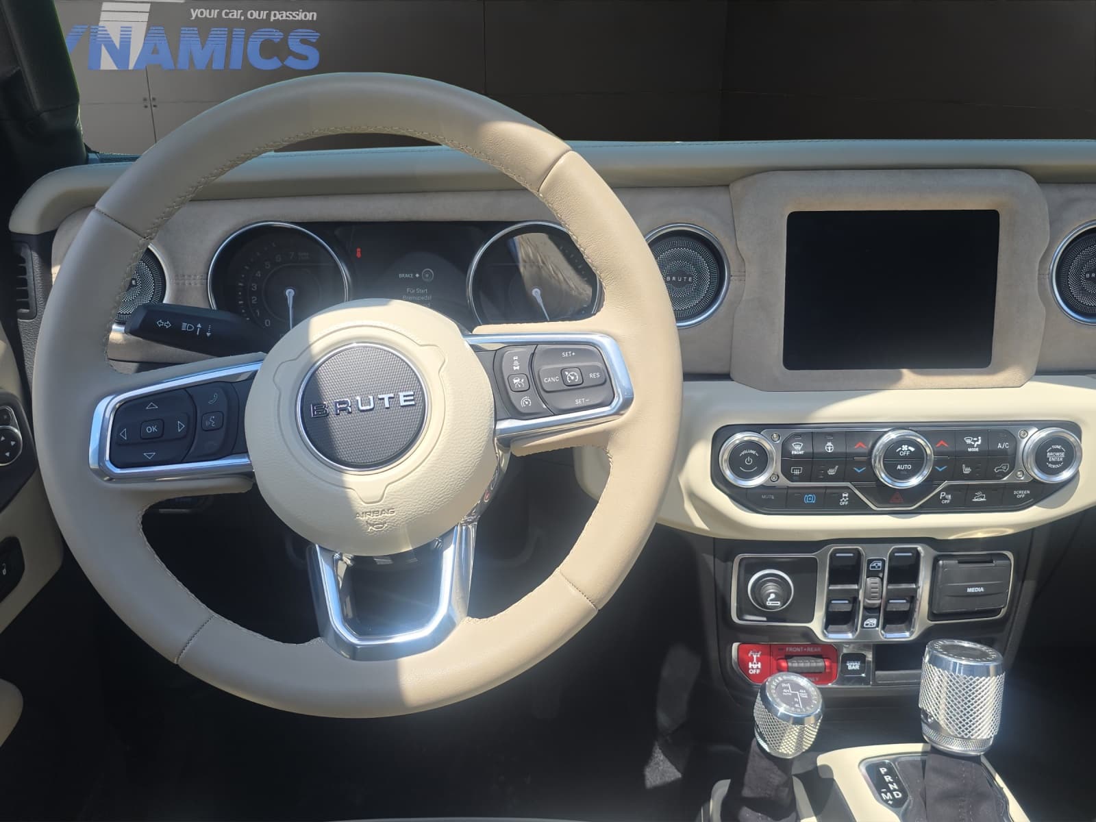 JEEP Wrangler Brute Unlimited 4xe - Bild 9