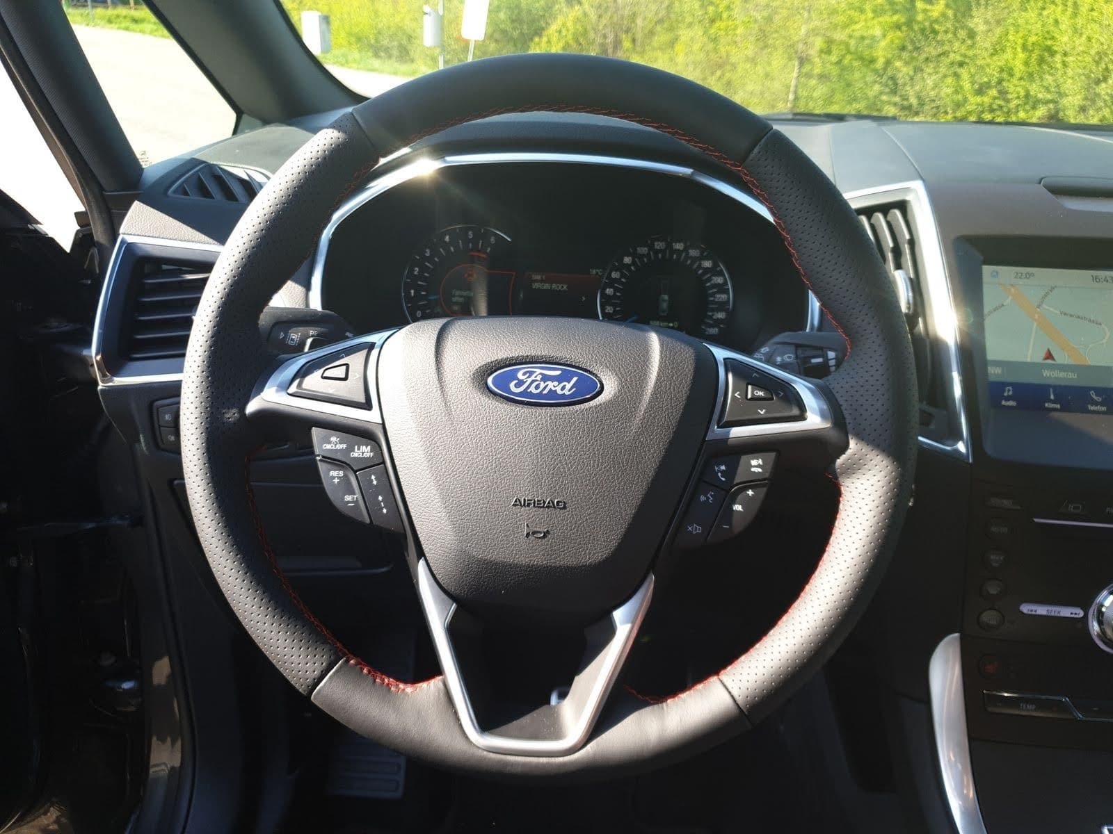 FORD S-Max 2.0 TDCi 190 ST-Line - Bild 12
