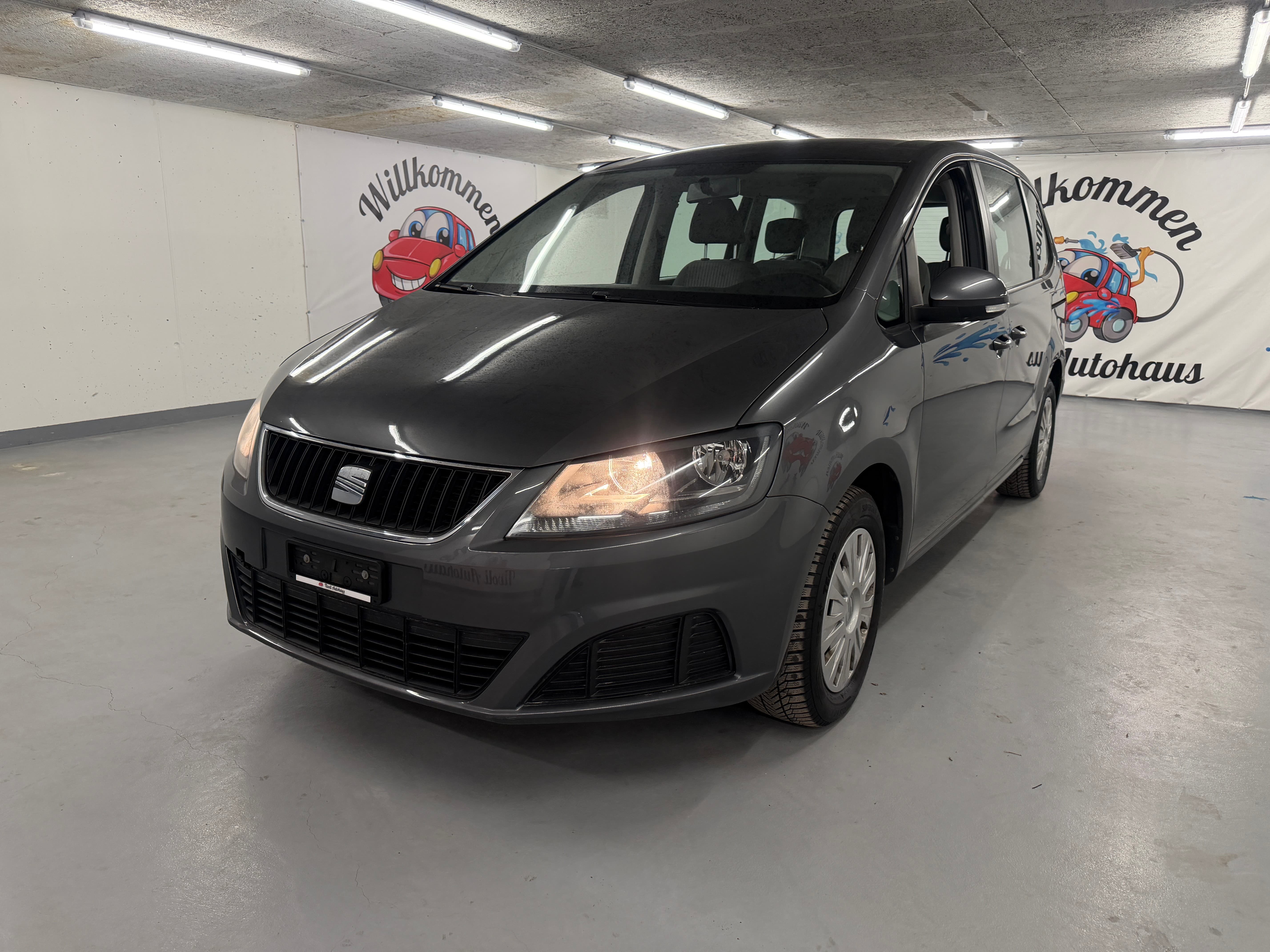 SEAT Alhambra 2.0 TDI Reference 4x4 - Bild 1