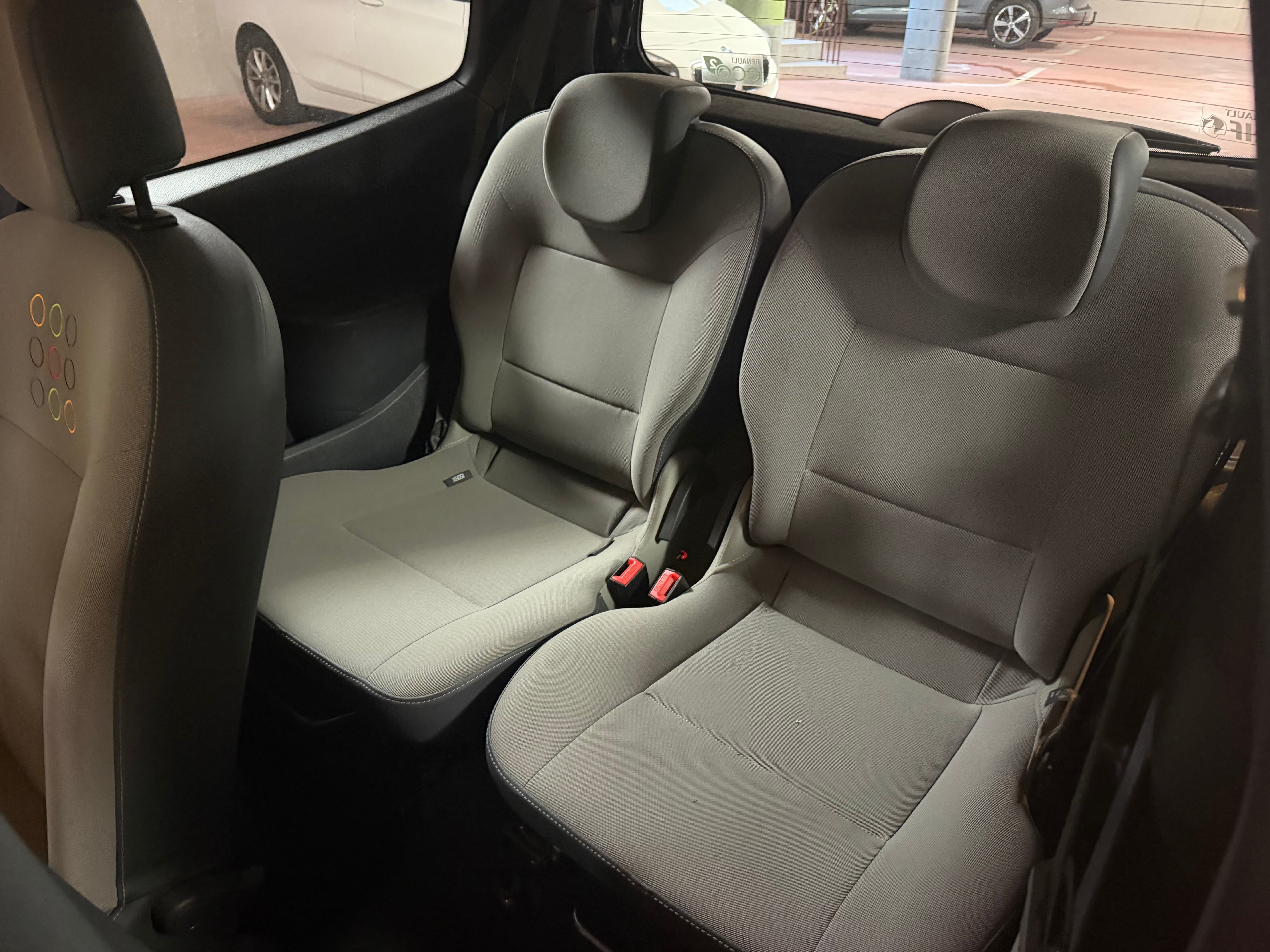 RENAULT Twingo 1.2 16V Expression - Bild 9