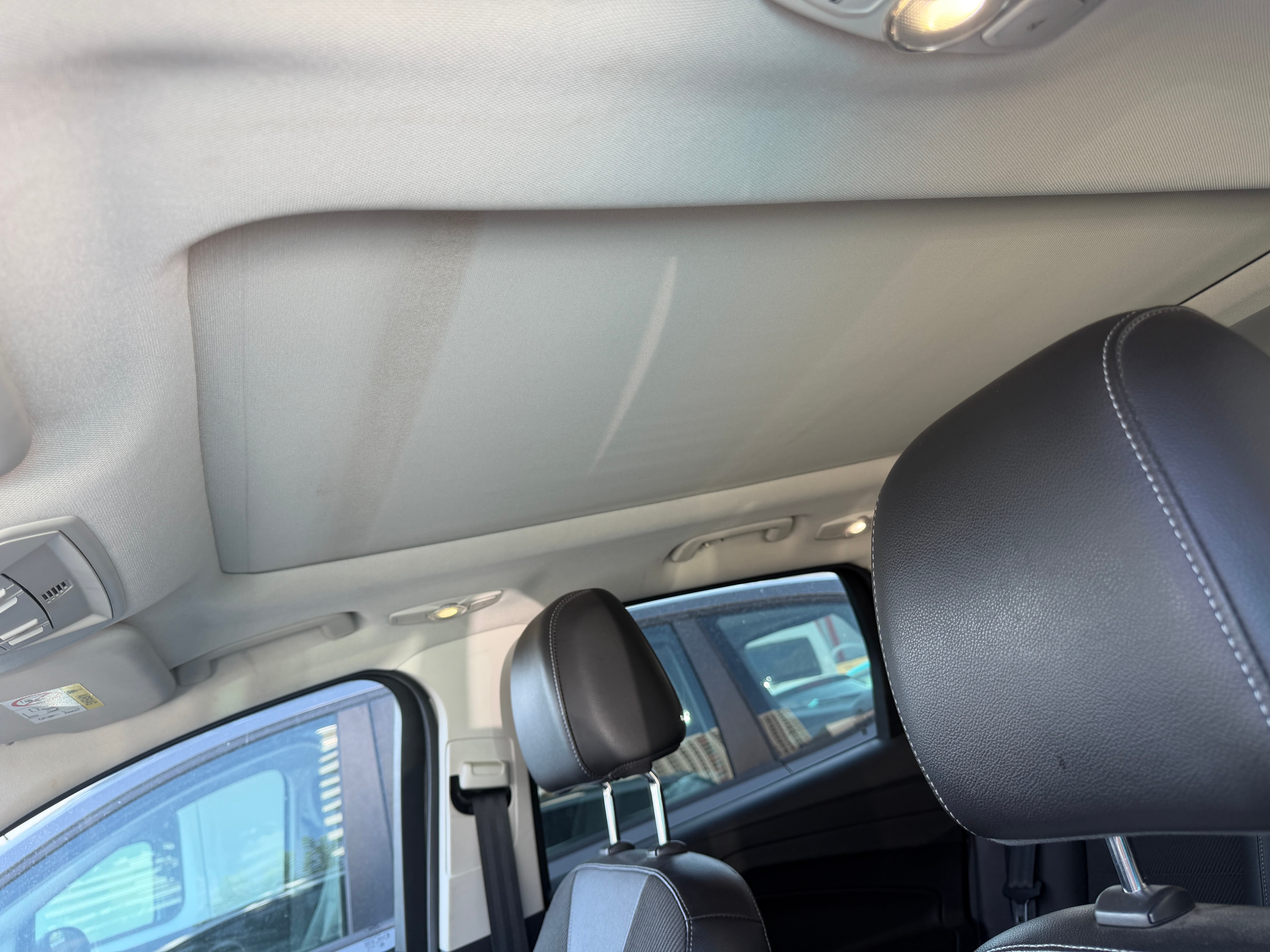 FORD Kuga 2.0 TDCi Titanium 4WD PowerShift - Bild 8