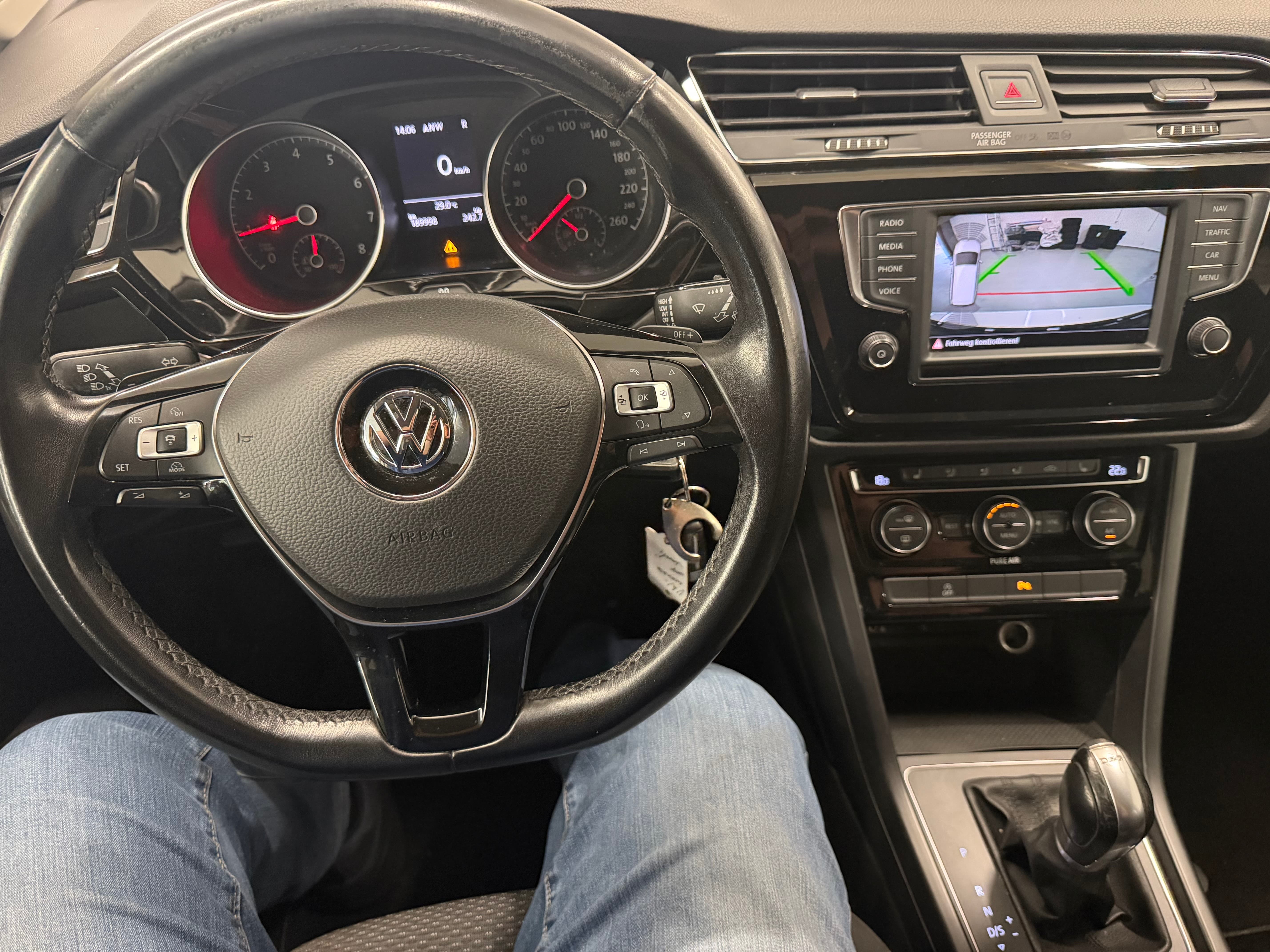 VW Touran 1.4 TSI BlueMotion Technology Highline DSG - Bild 13