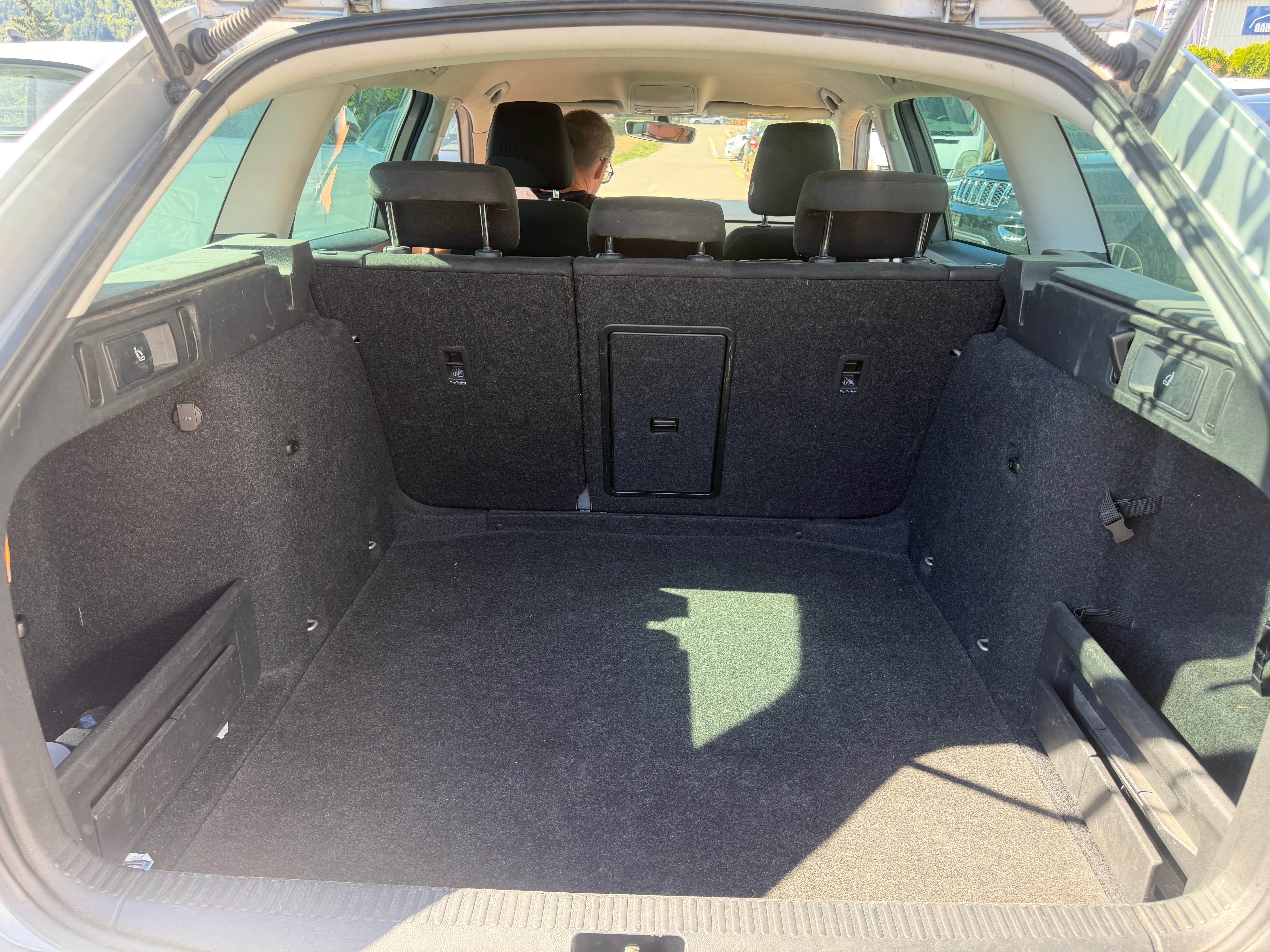 SKODA Octavia Combi 2.0 TDI Soleil 4x4 DSG - Bild 14