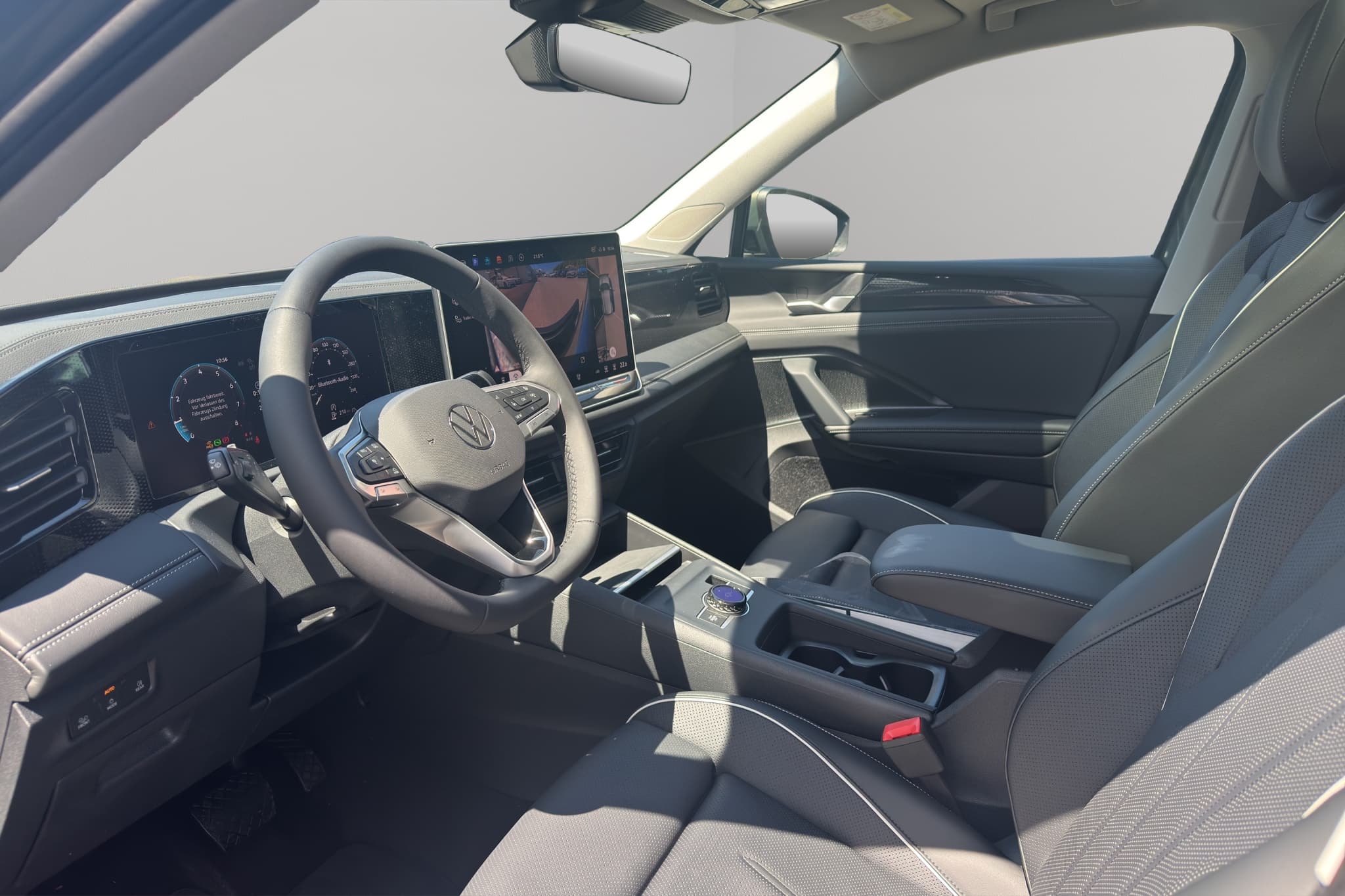 VW Tiguan 2.0 TSI DSG United 4Motion - Bild 10