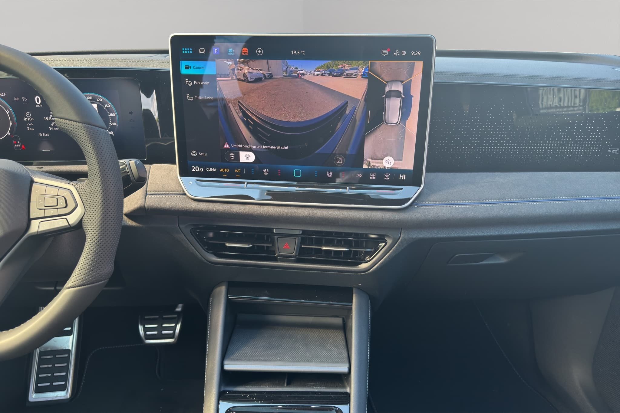 VW Tiguan 2.0 TSI DSG R-Line 4Motion - Bild 9