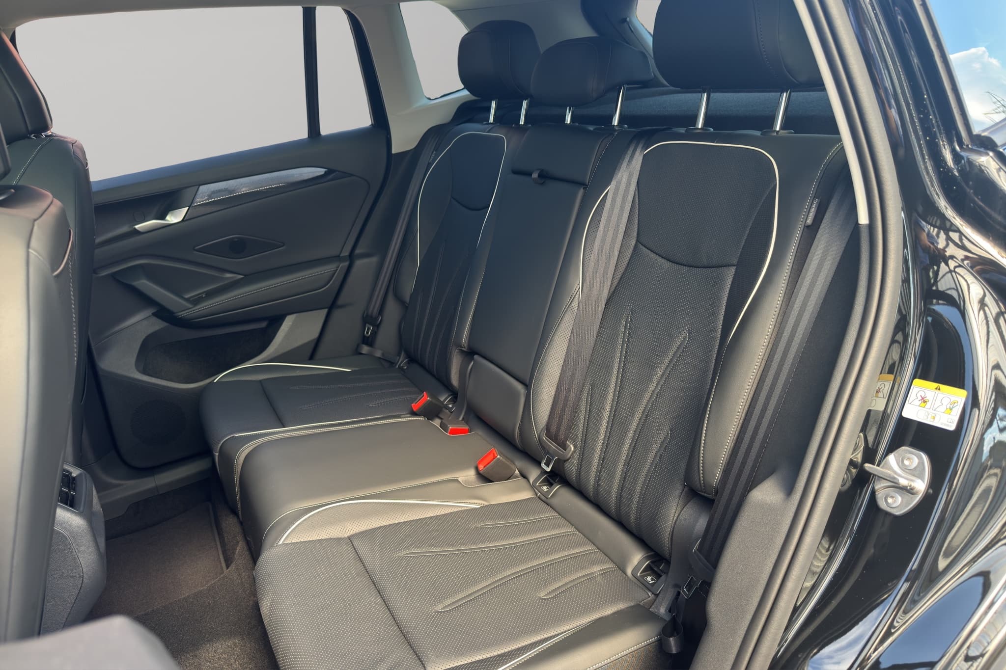 VW Tiguan 2.0 TSI DSG United 4Motion - Bild 7