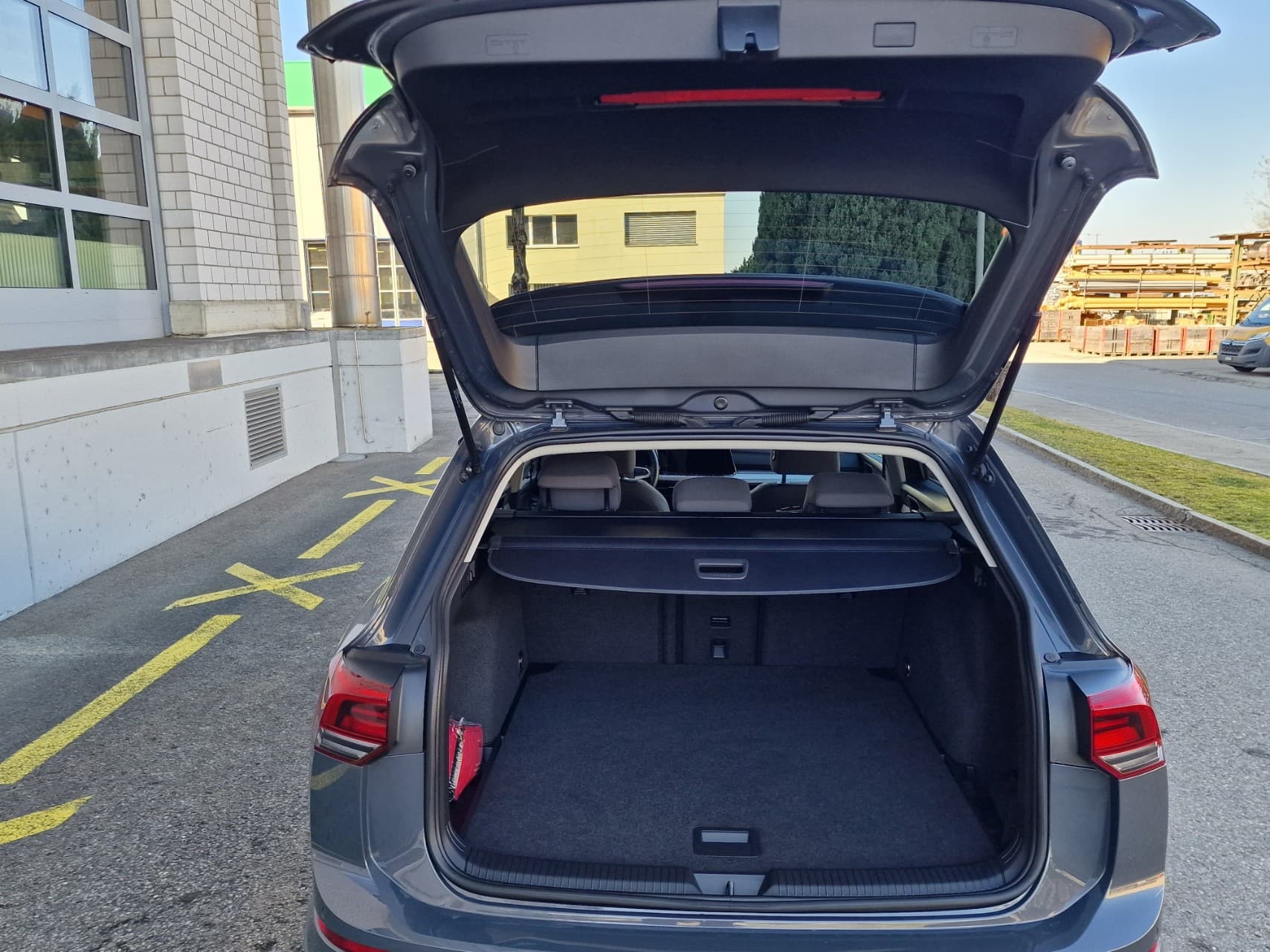 VW Golf 2.0 TDI Alltrack DSG 4Motion - Bild 16