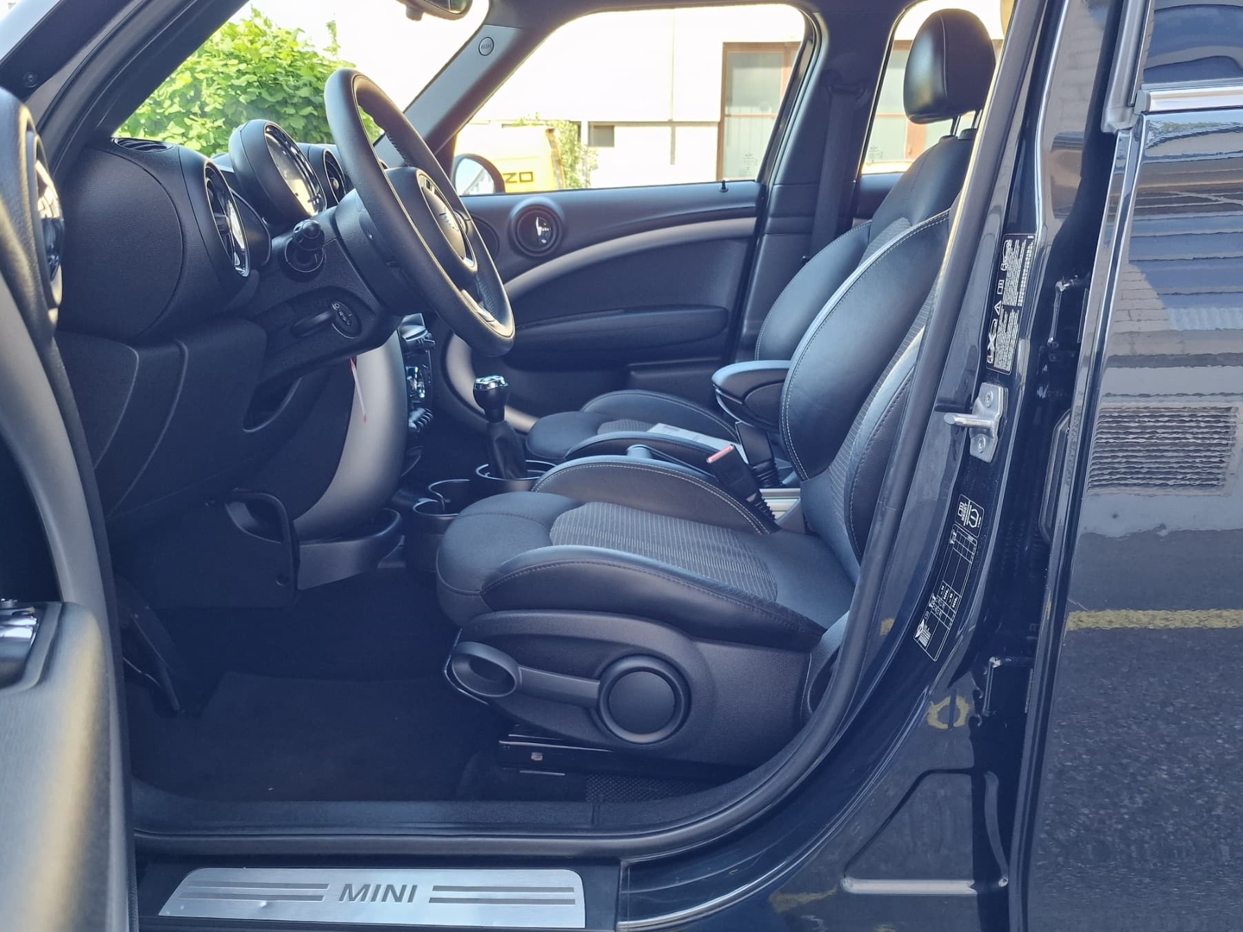 MINI Countryman Cooper D ALL4 - Bild 8