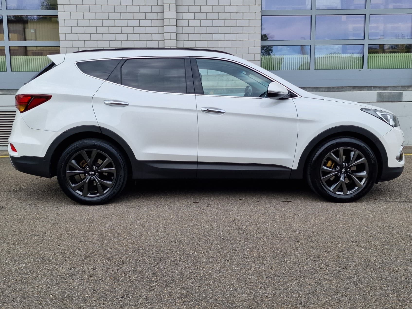 HYUNDAI Santa Fe 2.2 CRDI Vertex 4WD Automatic - Bild 4