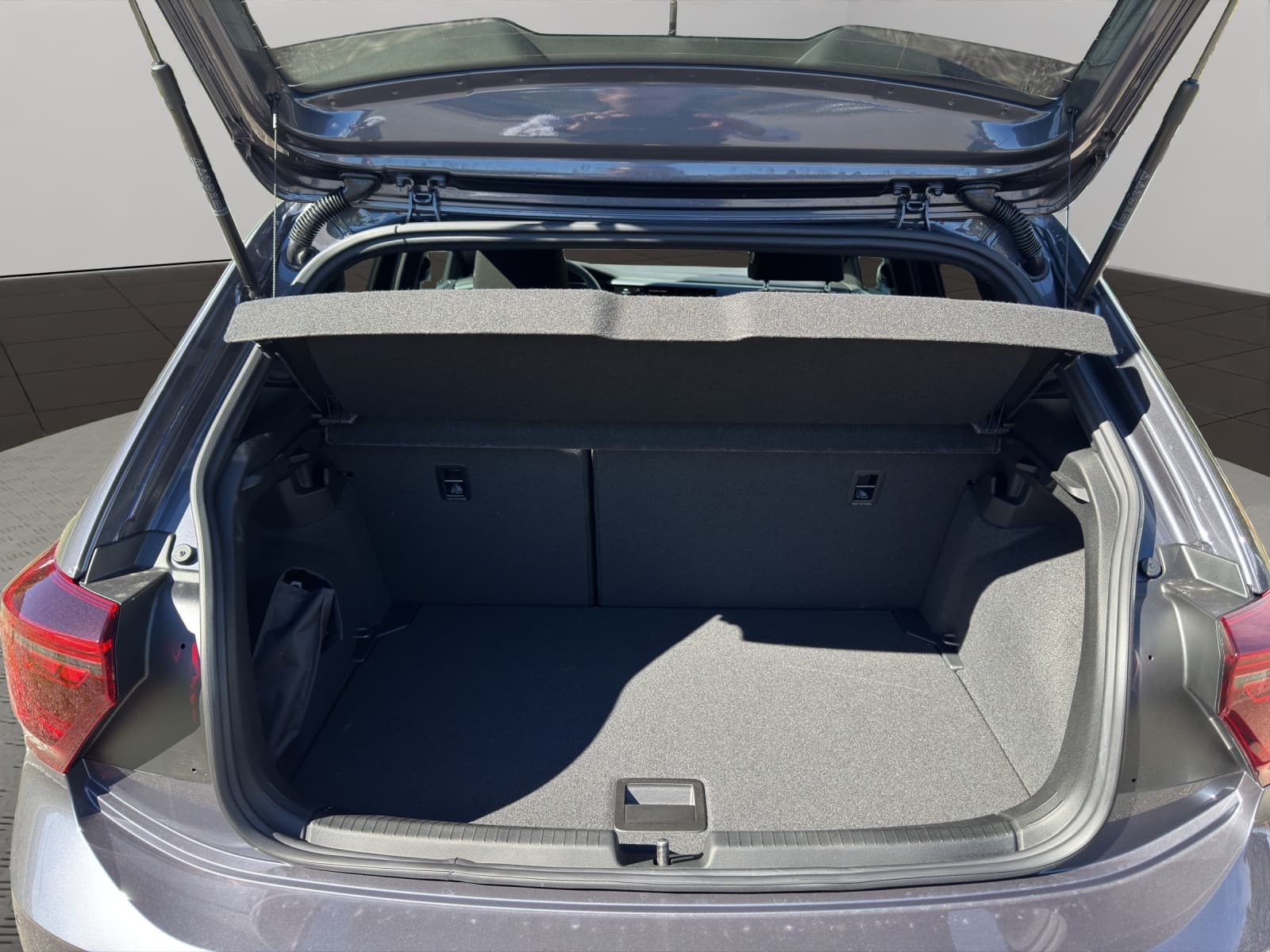 VW Polo 1.0 TSI R-Line DSG - Bild 6