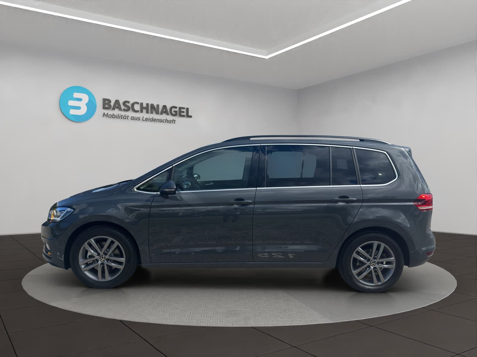 VW Touran 1.5 TSI EVO Comfortline United DSG - Bild 2