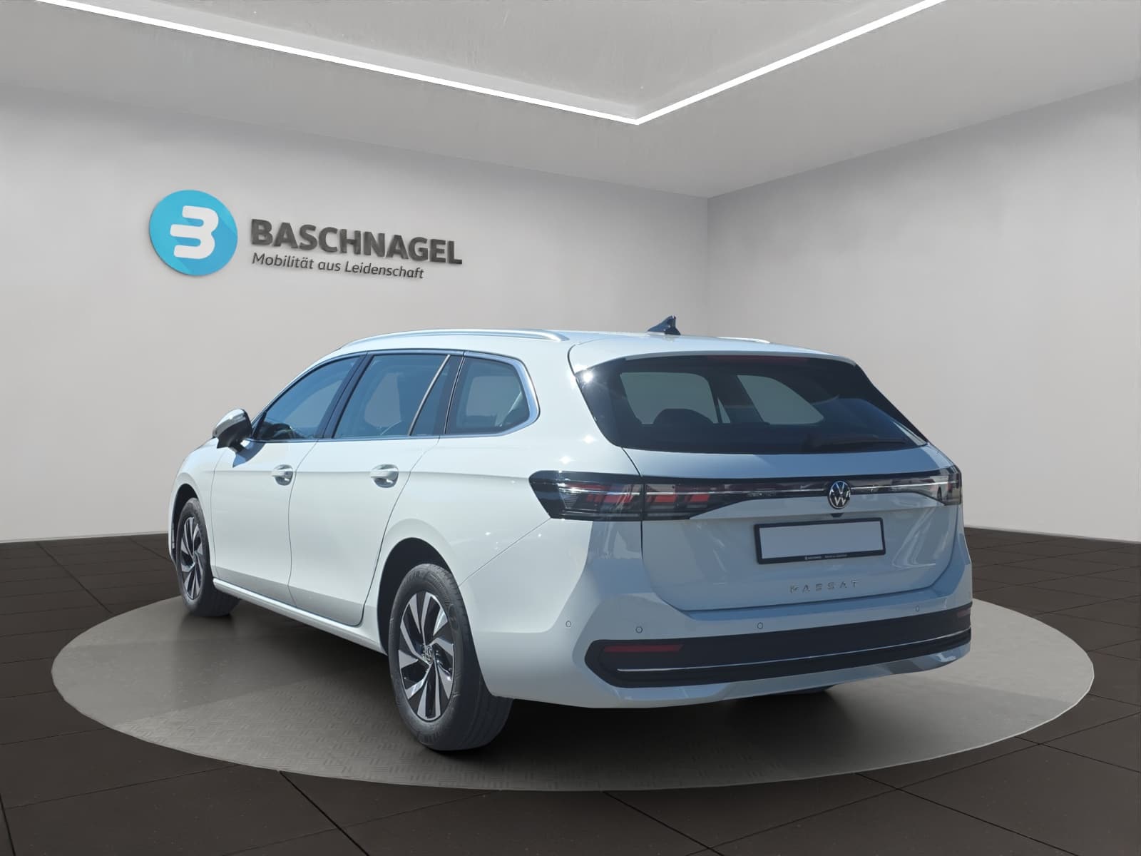 VW Passat Variant 2.0 TDI evo Business DSG - Bild 3