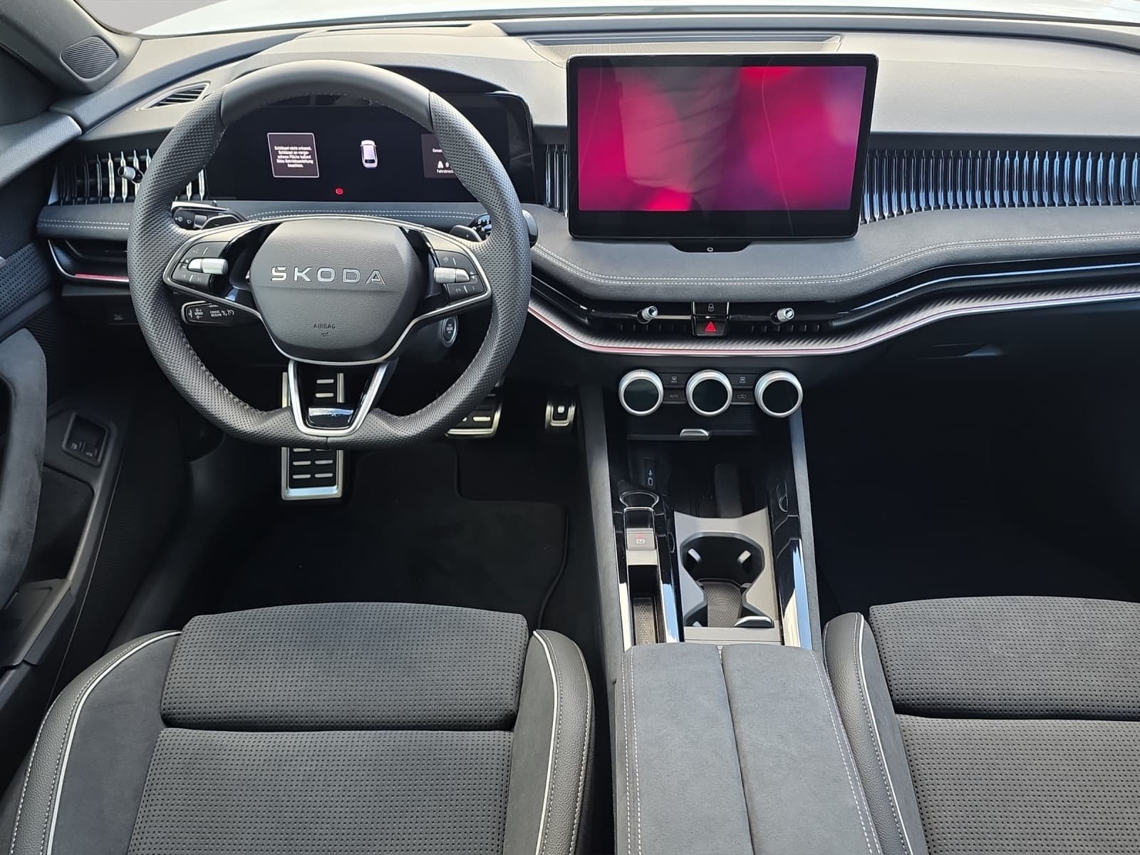 SKODA Superb Combi 1.5 TSI PHEV Sportline DSG - Bild 5
