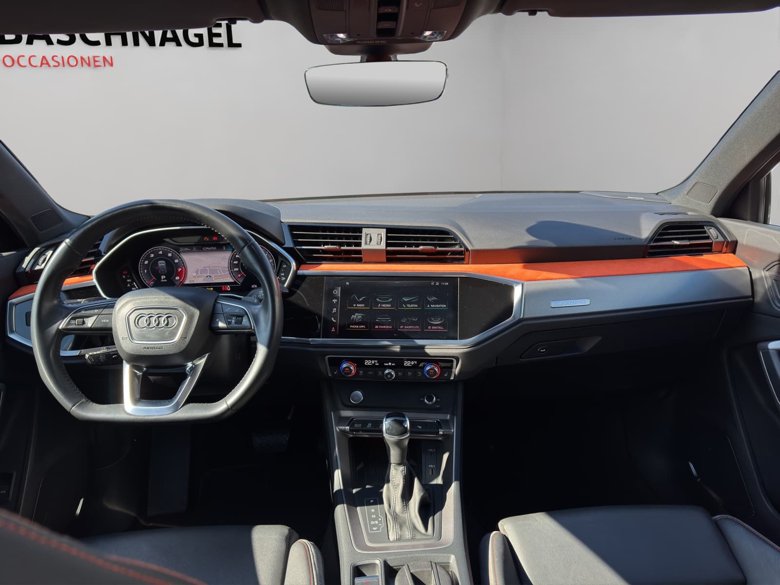 AUDI Q3 45 TFSI S line quattro S-tronic - Bild 5